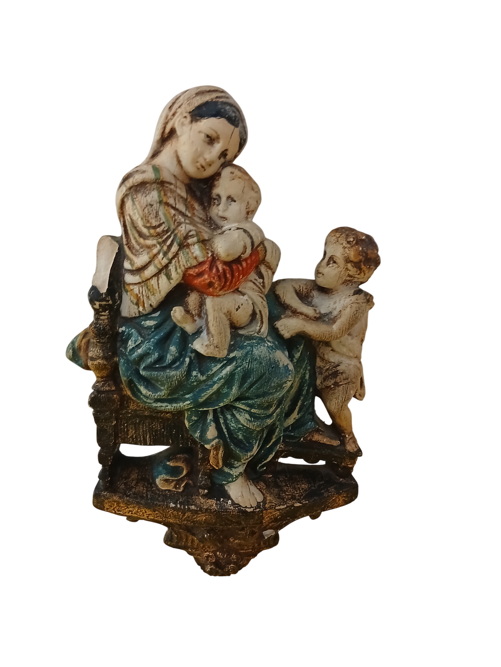 Acheter Sculpture en platre représentant la vierge à l'enfant. Bon état - 10,00 € Sculpture en platre représentant la vierge à l'enfant. Bon état reconditionné disponible sur Label Emmaüs