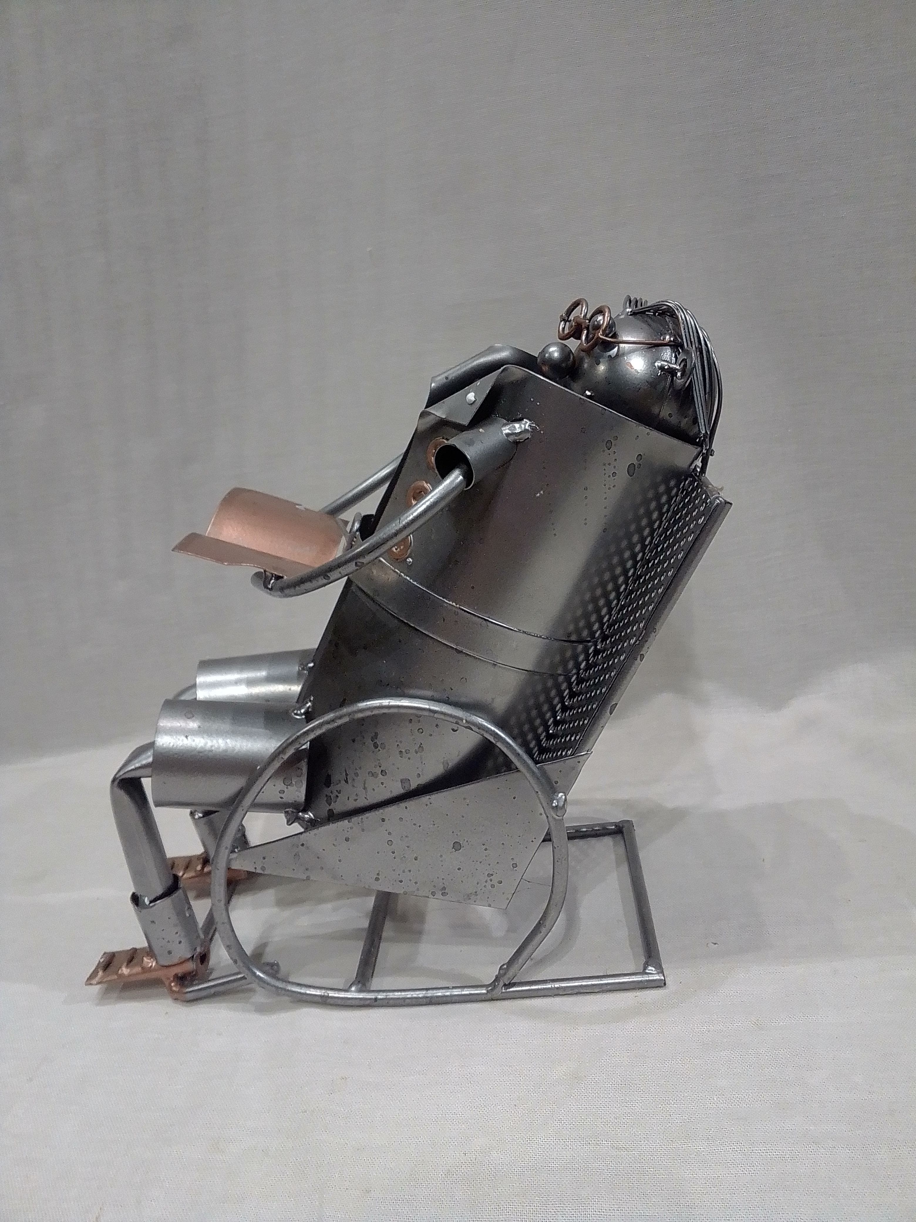 Voir photo 2 de sculpture mini robot sculpture mini robot reconditionné photo 2
