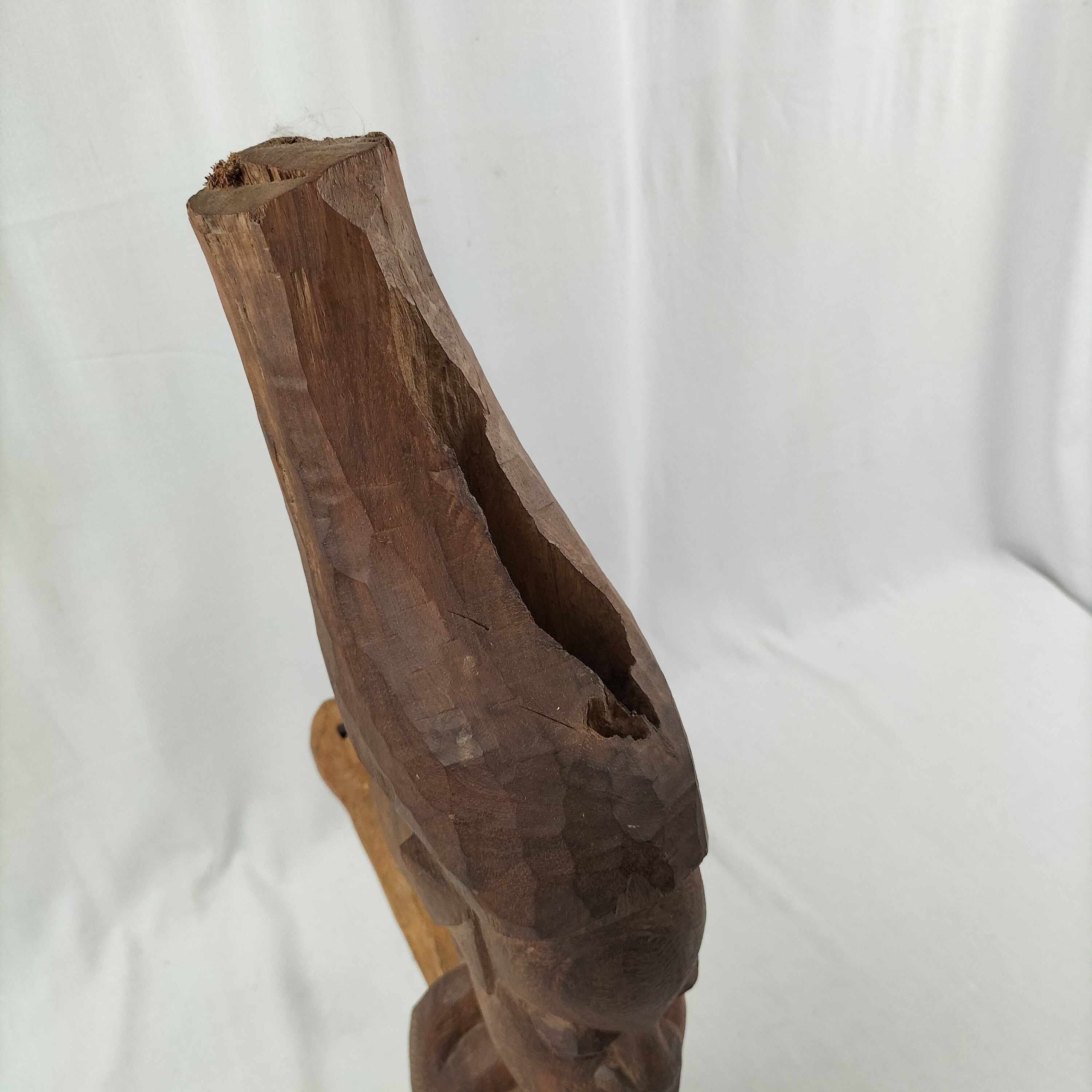 Voir photo 6 de Sculpture vintage en bois agriculteur africain Sculpture vintage en bois agriculteur africain Bon état reconditionné photo 6