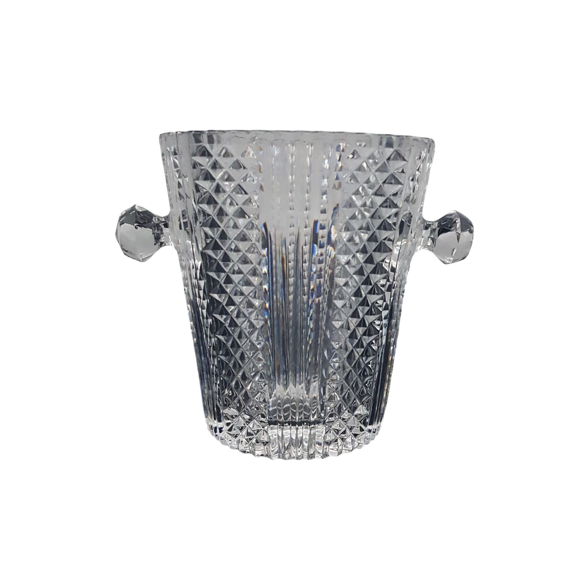 Acheter Seau à glaçons en cristal Très bon état - 10,00 € Seau à glaçons en cristal Très bon état reconditionné disponible sur Label Emmaüs