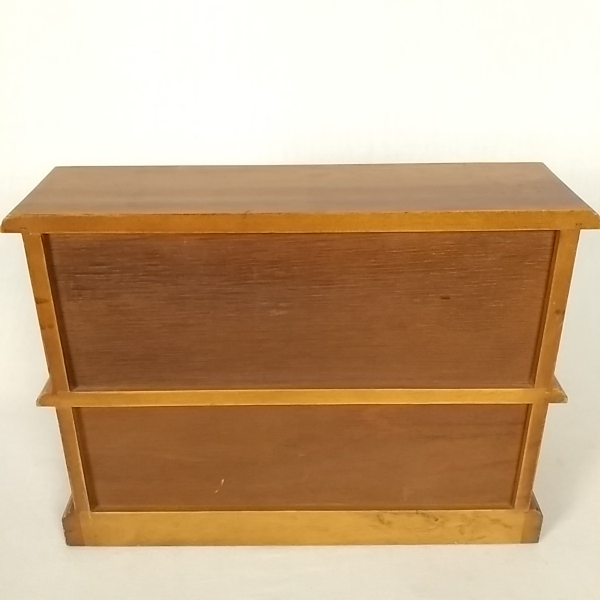 Voir photo 4 de Secrétaire en bois pour poupées Secrétaire en bois pour poupées Très bon état reconditionné photo 4