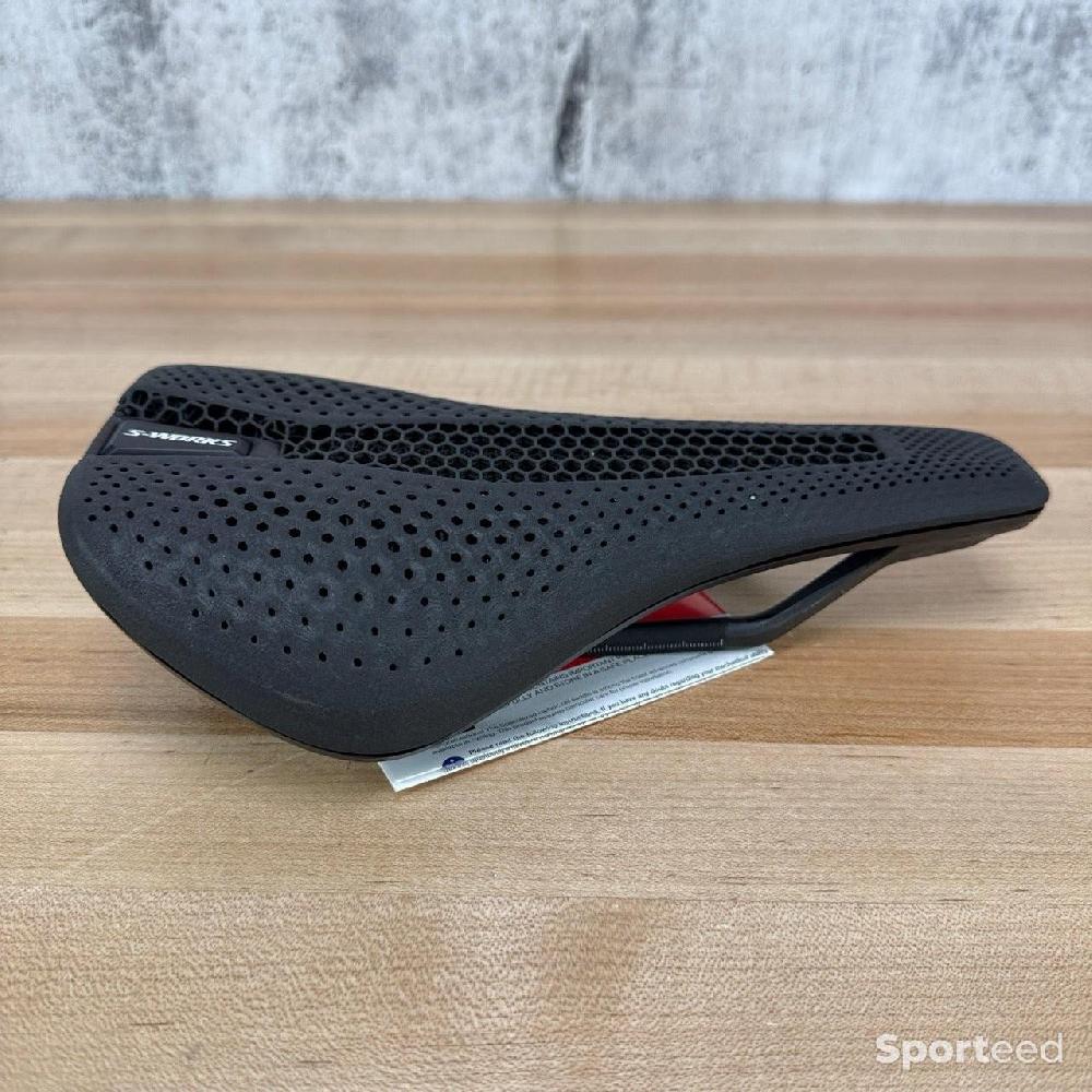 Selle Specialized S-Works Power EVO Mirror 143 Comme neuf (c'est déjà la condition standard) Specialized reconditionné disponible sur Sporteed