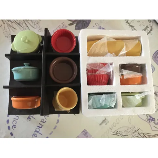 Service 16 Pièces Mignardises Café Gourmand occasion reconditionné disponible sur Rakuten