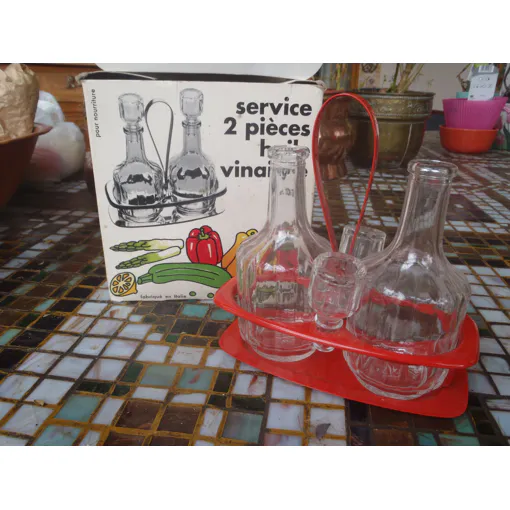 Service 2 Pieces Huile Vinaigre Casalinghi Bon état reconditionné disponible sur Rakuten