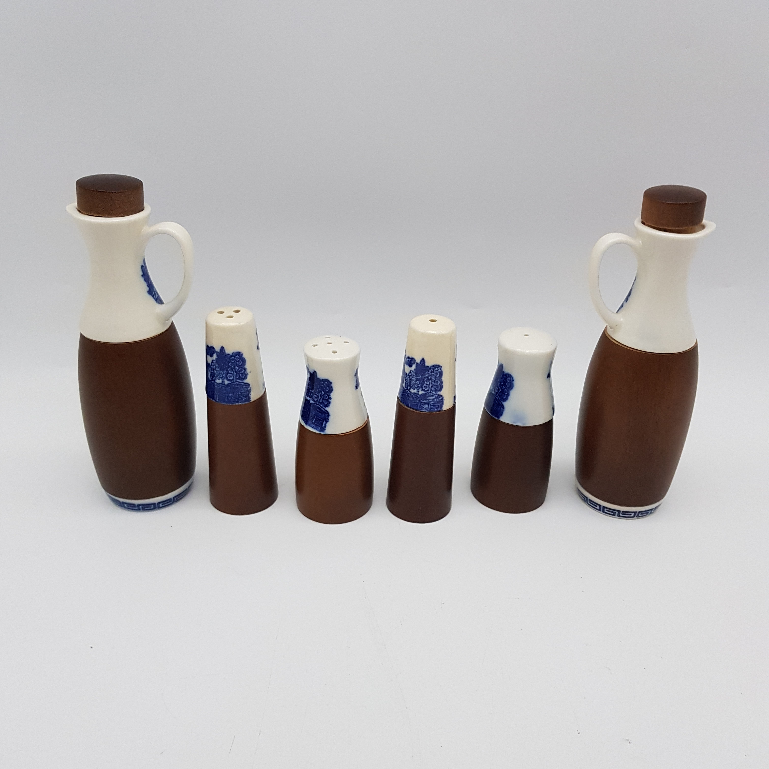 Voir photo 2 de Service à condiments - 6 pièces, en bois et céramique - Style Chinois Service à condiments - 6 pièces, en bois et céramique - Style Chinois reconditionné photo 2