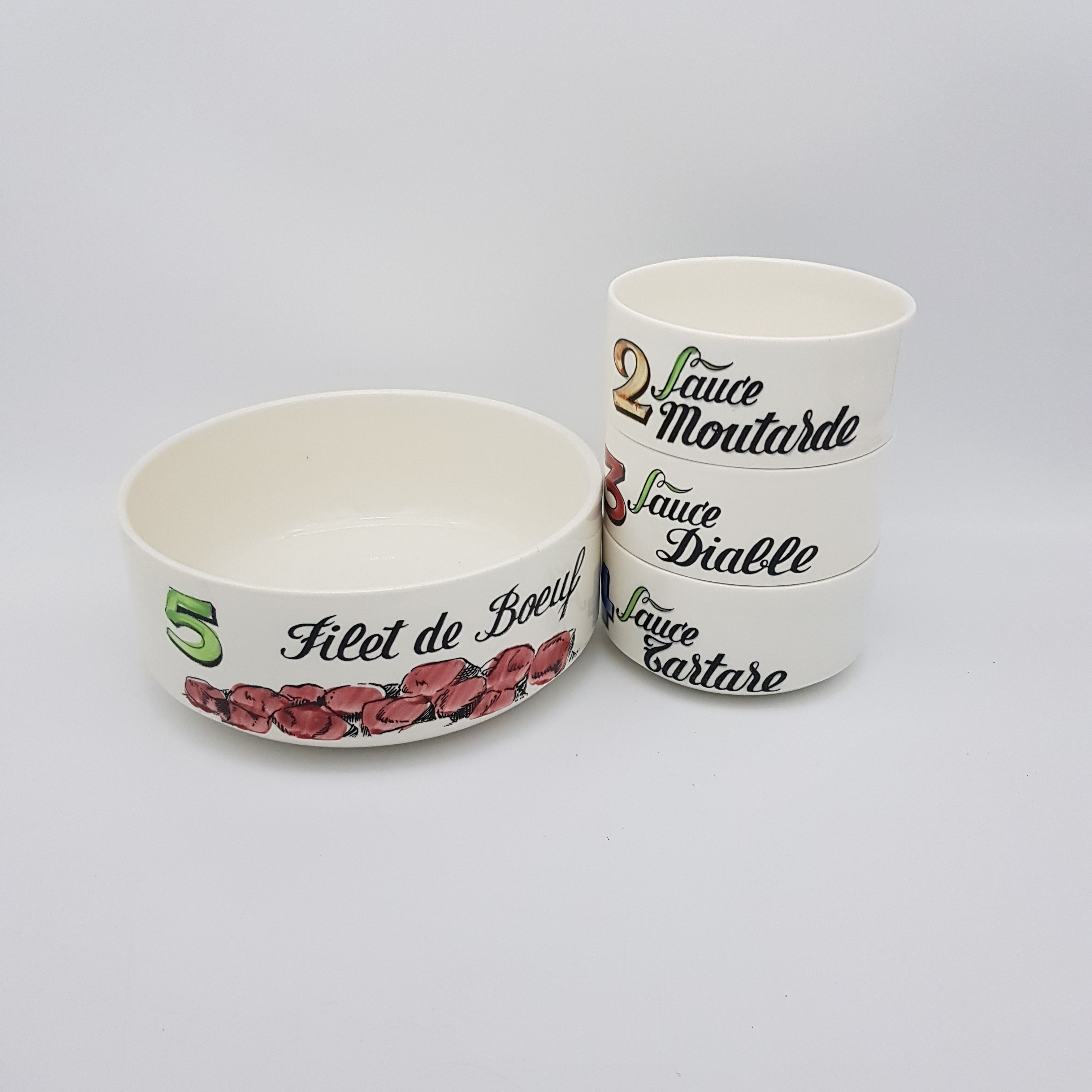 Service à fondue incomplet Gien Bon état - 15,00 € Service à fondue incomplet Gien Bon état reconditionné disponible sur Label Emmaüs