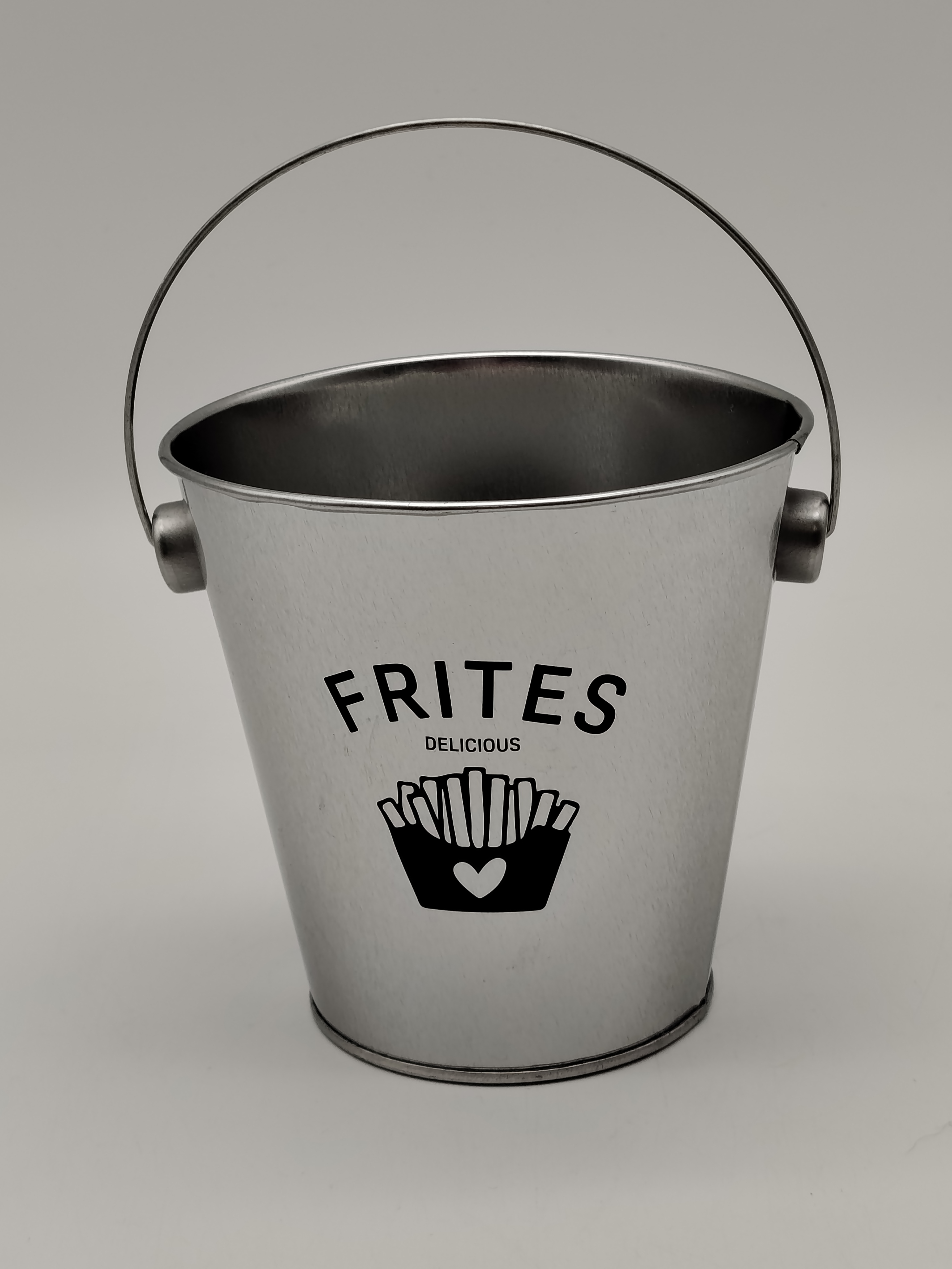 Voir photo 2 de Service à Frites en inox Service à Frites en inox Très bon état reconditionné photo 2