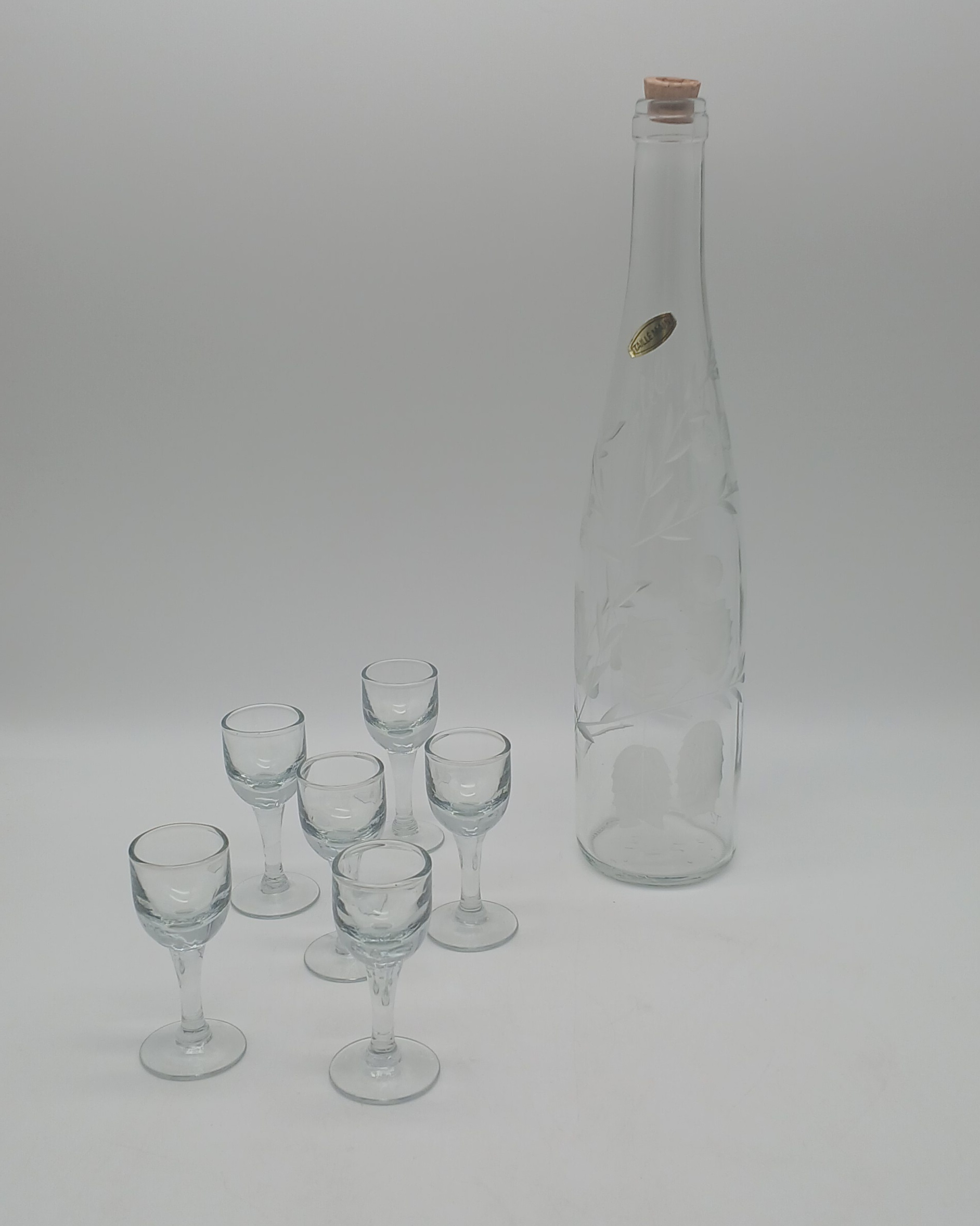 Voir photo 3 de Service à liqueur - Mirabelle - en verre taillé à la main - France Service à liqueur - Mirabelle - en verre taillé à la main - France Très bon état reconditionné photo 3
