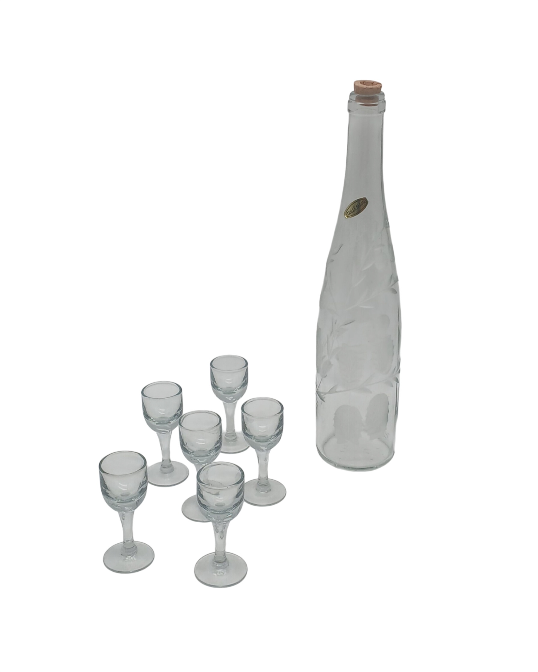 Service à liqueur - Mirabelle - en verre taillé à la main - France Très bon état - 13,00 € Service à liqueur - Mirabelle - en verre taillé à la main - France Très bon état reconditionné disponible sur Label Emmaüs