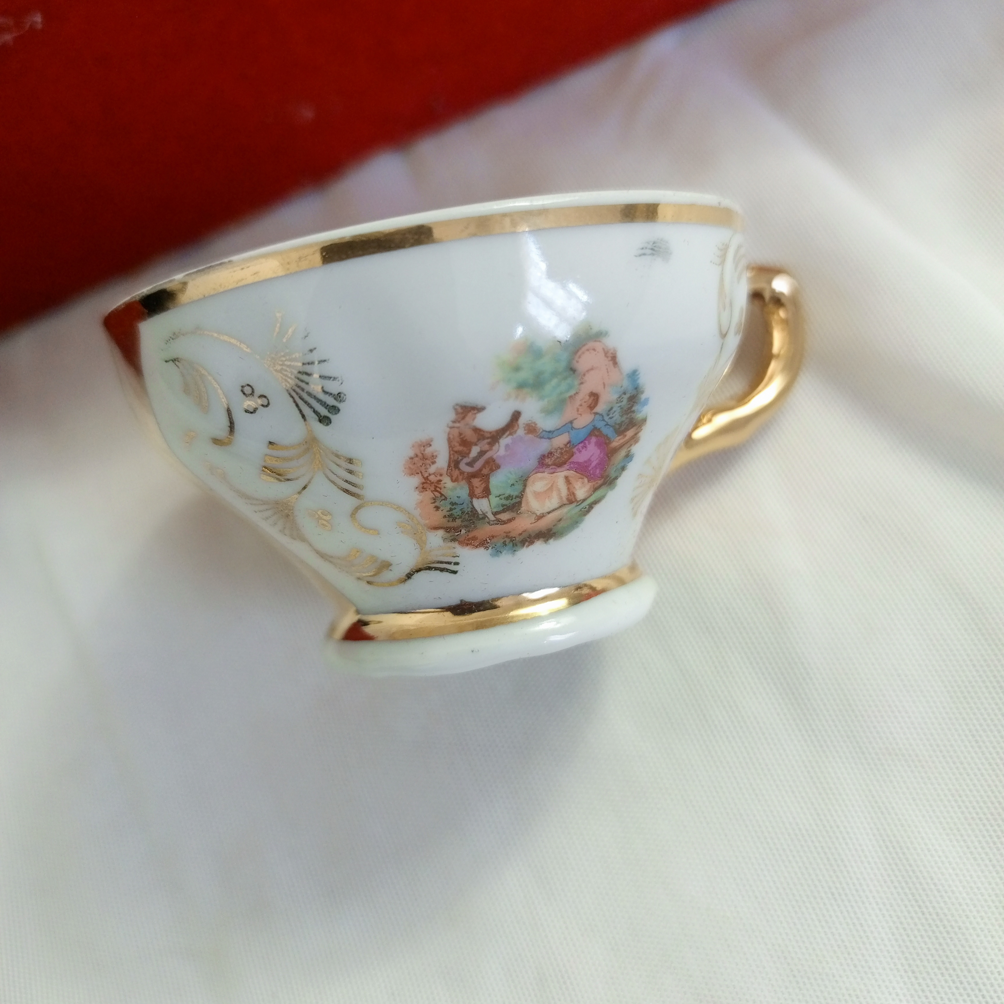 Voir photo 2 de Service à thé en porcelaine Service à thé en porcelaine reconditionné photo 2
