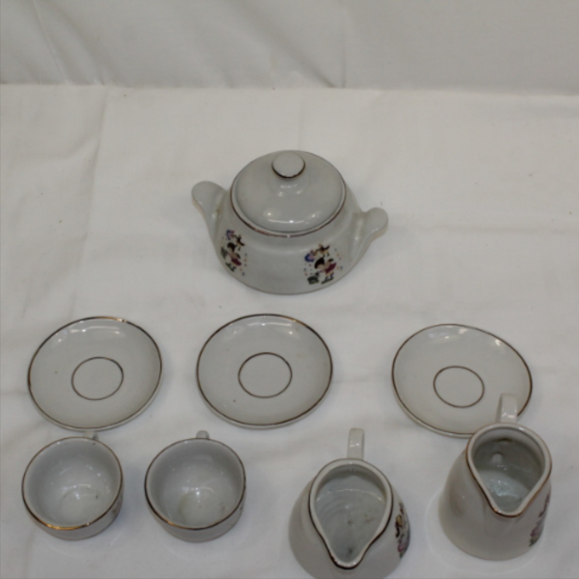 Voir photo 4 de Service à thé en porcelaine Service à thé en porcelaine Très bon état reconditionné photo 4