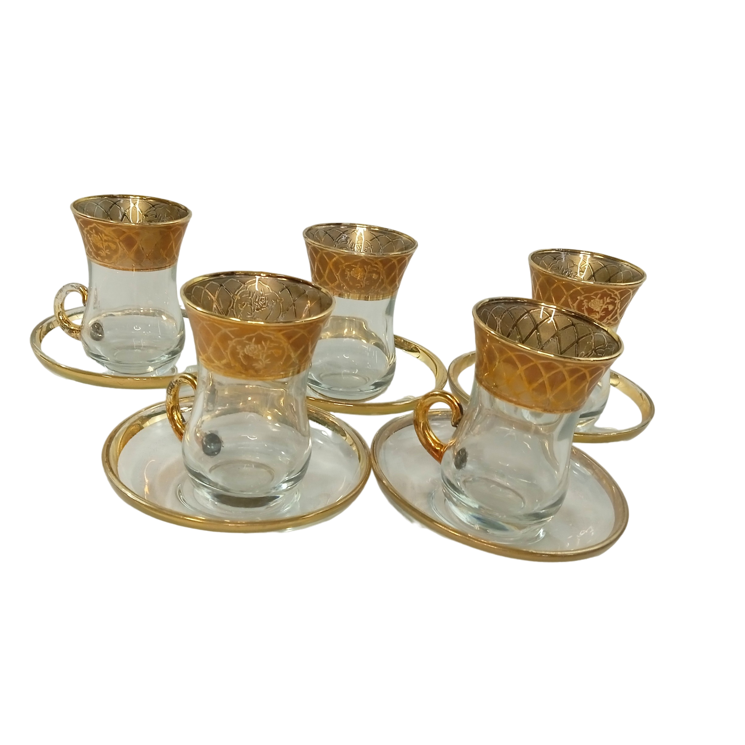 Service à thé Pasabahce Istanbul Turquie de 10 pièces de petits tasses à thé et assiettes avec bordure dorée Années 80 Très bon état - 49,50 € Service à thé Pasabahce Istanbul Turquie de 10 pièces de petits tasses à thé et assiettes avec bordure dorée Années 80 Très bon état reconditionné disponible sur Label Emmaüs