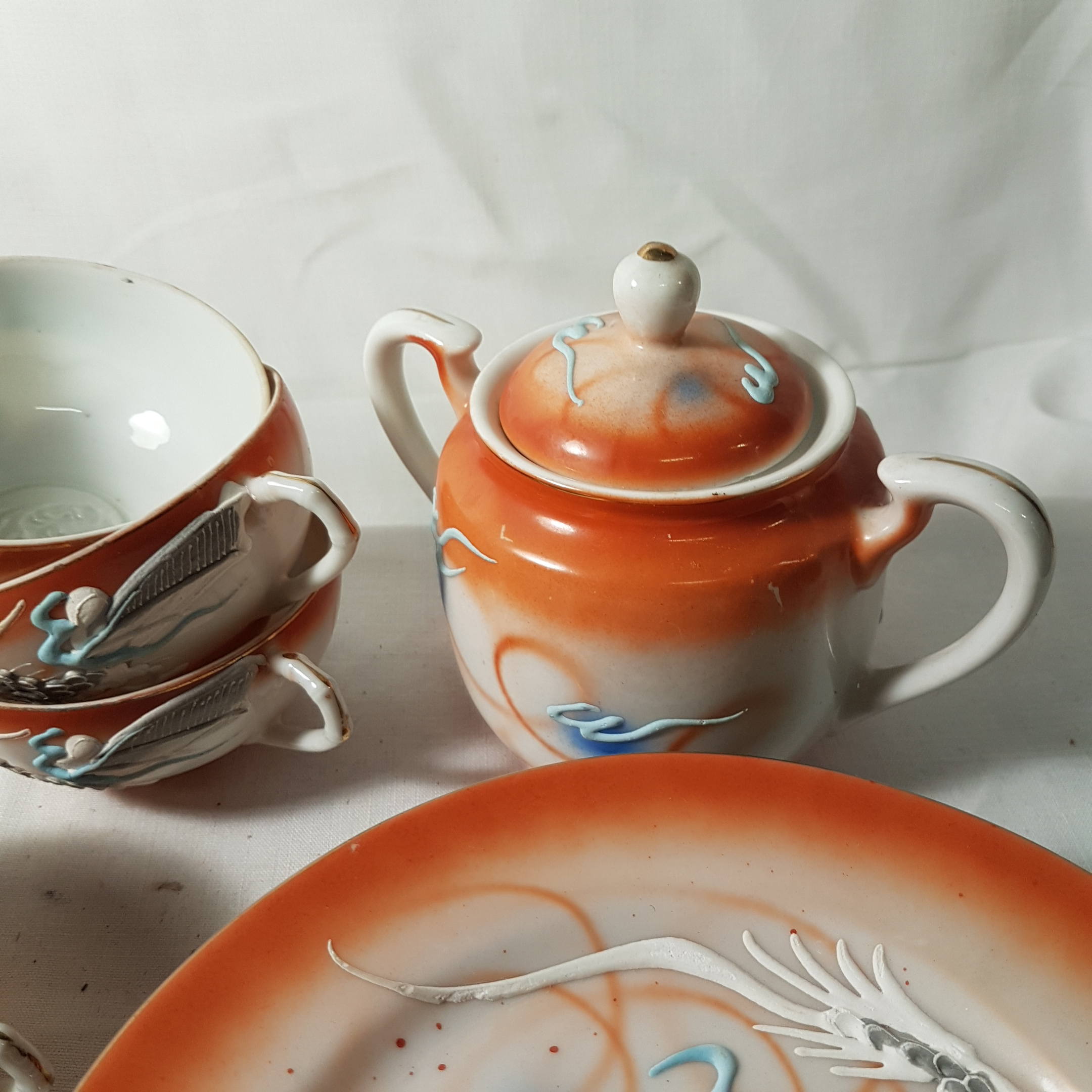Voir photo 7 de Service à thé vintage japonais Dragonware 6 tasses en porcelaine Service à thé vintage japonais Dragonware 6 tasses en porcelaine reconditionné photo 7