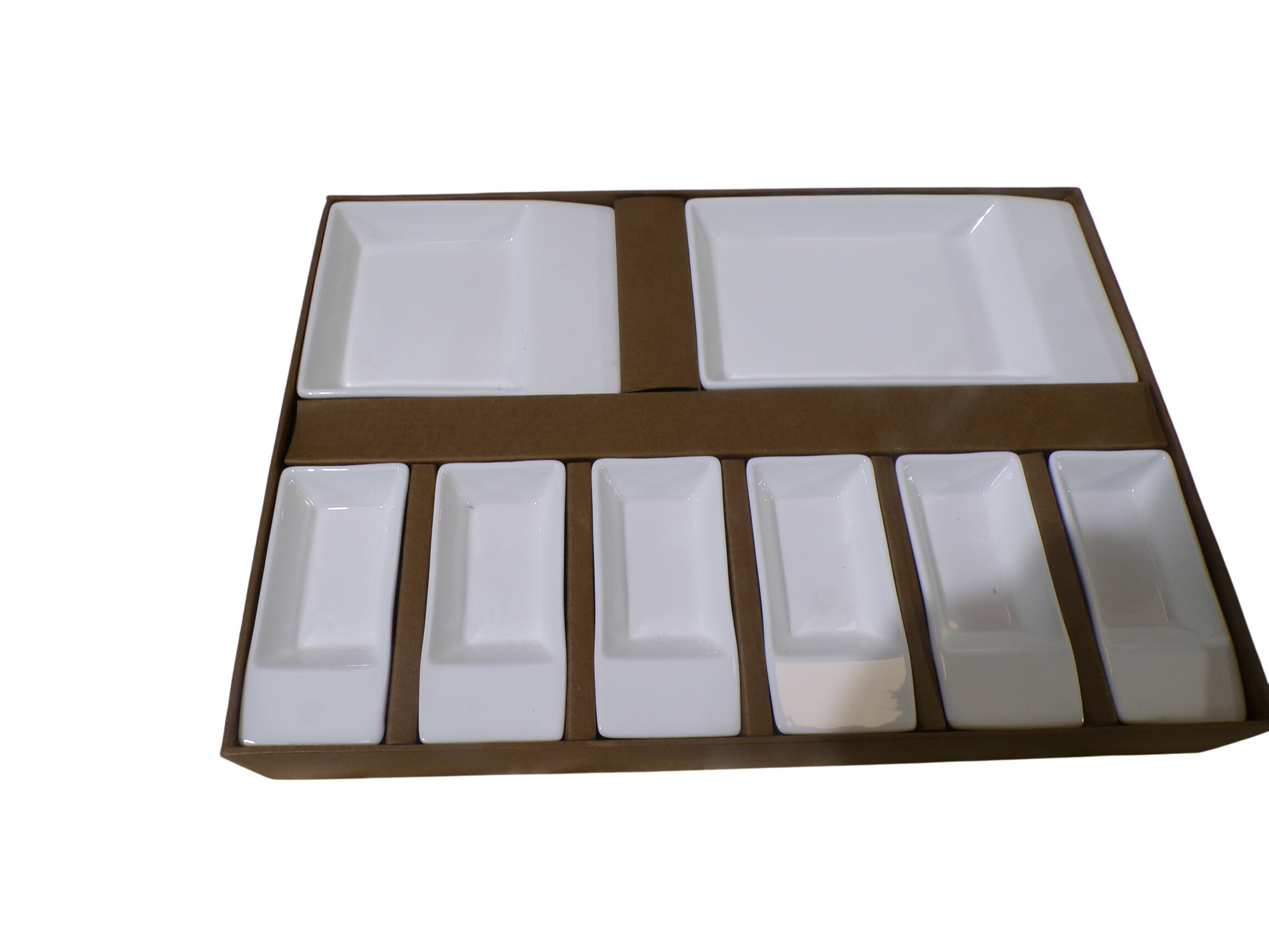 Service apéritif / tapas en porcelaine blanche – 8 pièces (Neuf) Parfait état - 15,00 € Service apéritif / tapas en porcelaine blanche – 8 pièces (Neuf) Parfait état reconditionné disponible sur Label Emmaüs