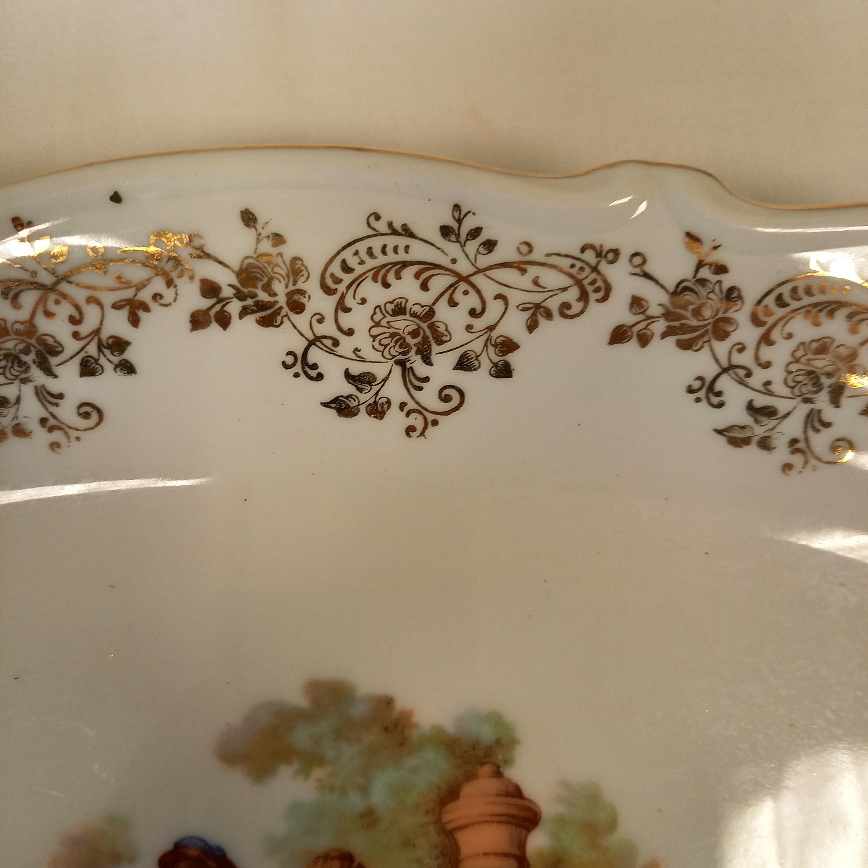 Voir photo 3 de Service de 4 pièces soupière, plateau et saladier de couple de cour Fragonard / Motif Fragonard / Porcelaine Winterling Service de 4 pièces soupière, plateau et saladier de couple de cour Fragonard / Motif Fragonard / Porcelaine Winterling Bon état reconditionné photo 3