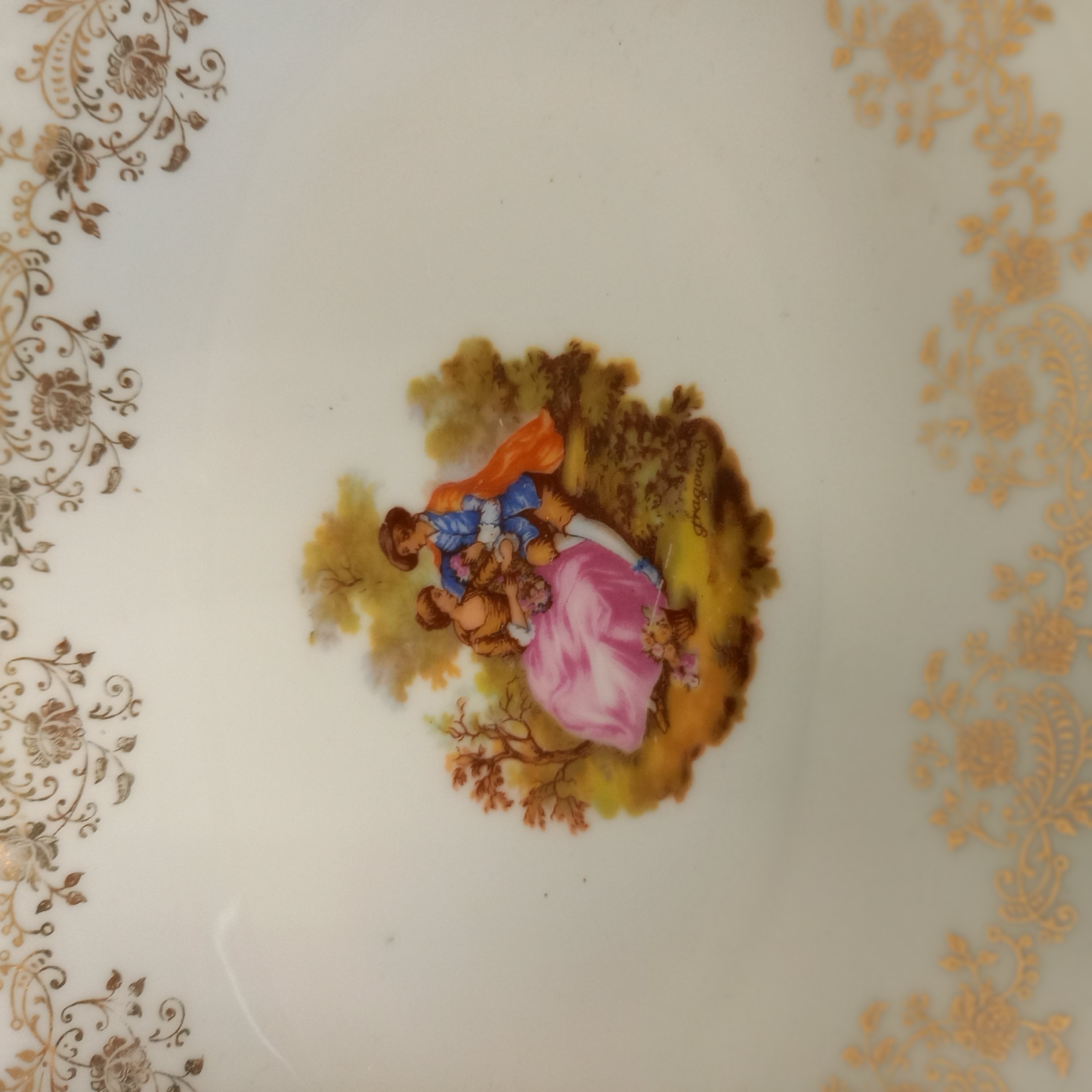 Voir photo 7 de Service de 4 pièces soupière, plateau et saladier de couple de cour Fragonard / Motif Fragonard / Porcelaine Winterling Service de 4 pièces soupière, plateau et saladier de couple de cour Fragonard / Motif Fragonard / Porcelaine Winterling Bon état reconditionné photo 7