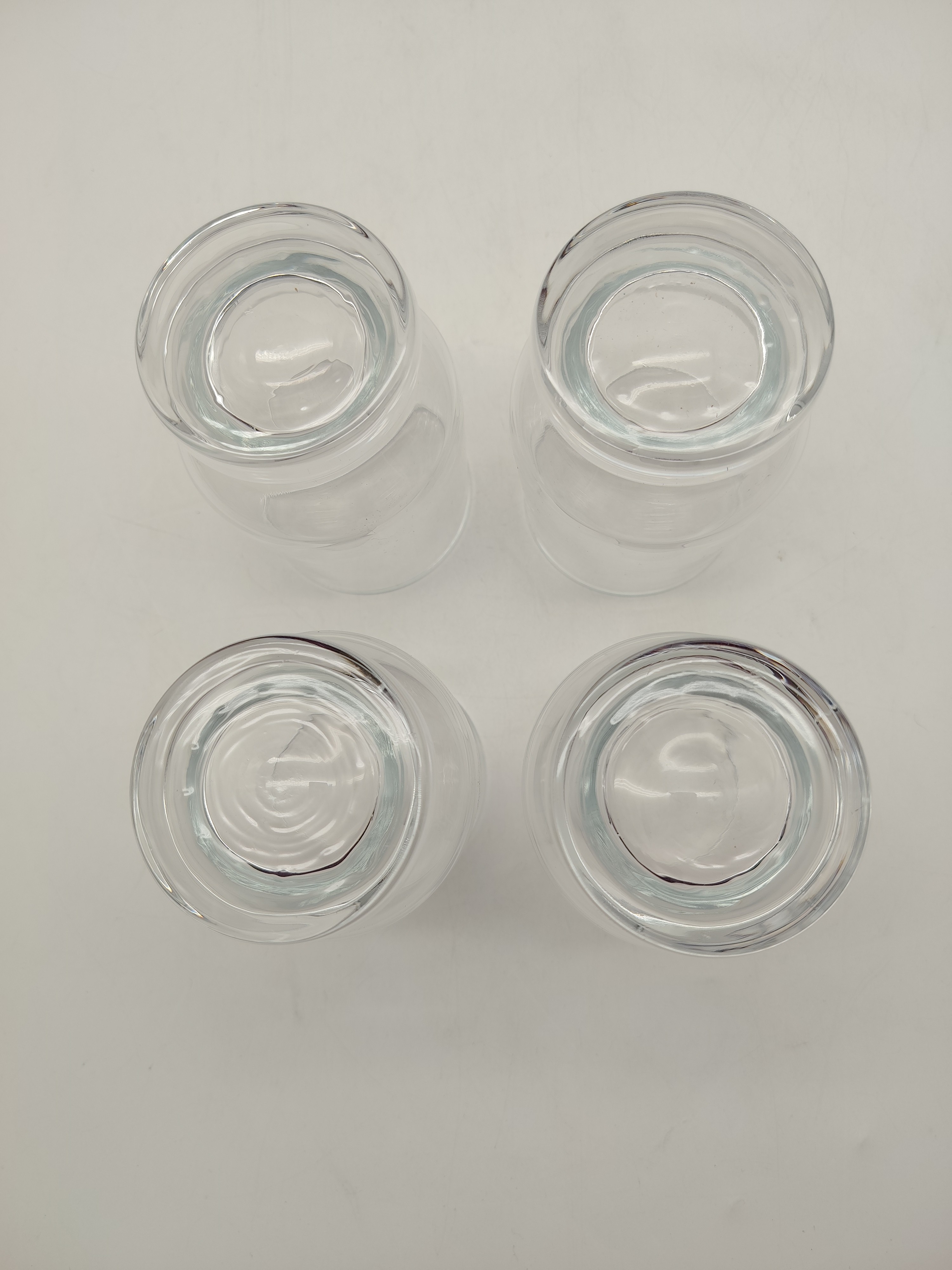 Voir photo 11 de Service de table : 4 Assiettes à pâtes bleu cobalt et 4 verres à eau Service de table : 4 Assiettes à pâtes bleu cobalt et 4 verres à eau Très bon état reconditionné photo 11