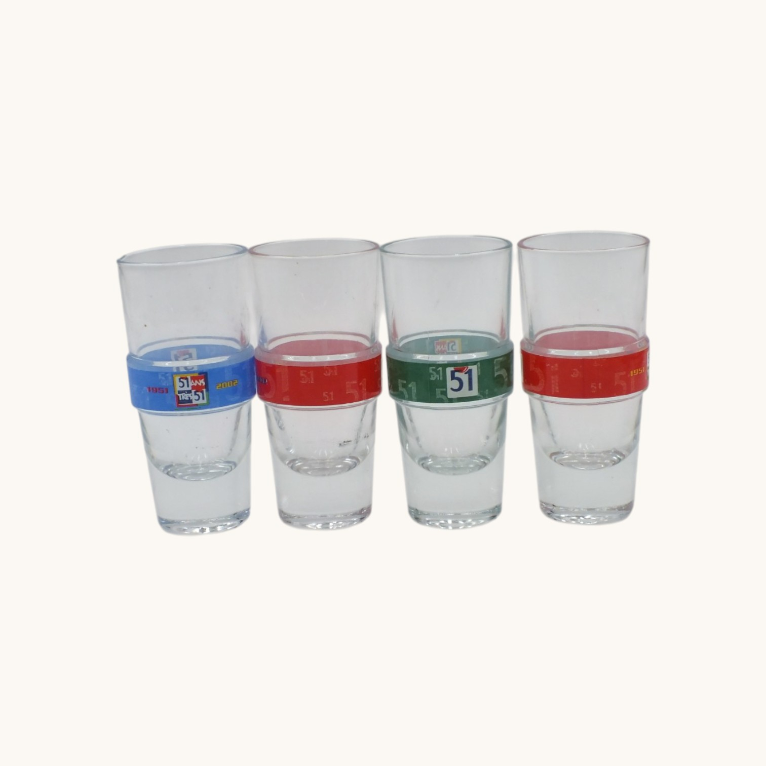 Voir photo 2 de Service Pastis 51 vintage — pichet bleu ANISETTE + 4 verres à bandes colorées Service Pastis 51 vintage — pichet bleu ANISETTE + 4 verres à bandes colorées Bon état reconditionné photo 2