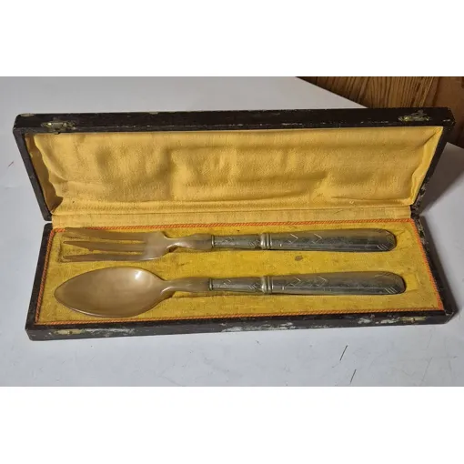 Service Salade Vintage Métal Argenté &amp; Bakélite 28cm Coffret Ancien Bon état reconditionné disponible sur Rakuten