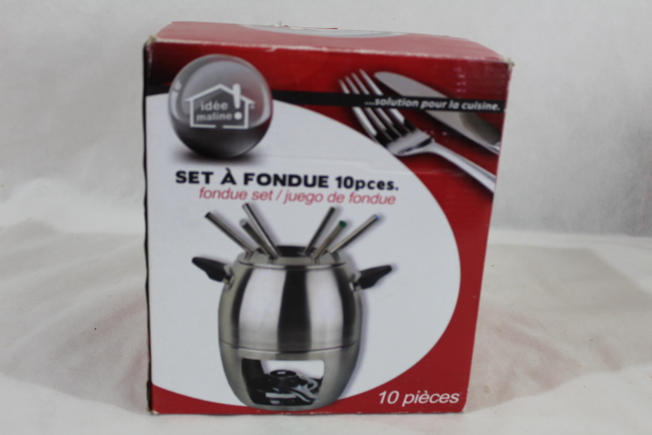 Acheter set à fondue 10pièces en acier inoxydable Bon état - 10,00 € set à fondue 10pièces en acier inoxydable Bon état reconditionné disponible sur Label Emmaüs