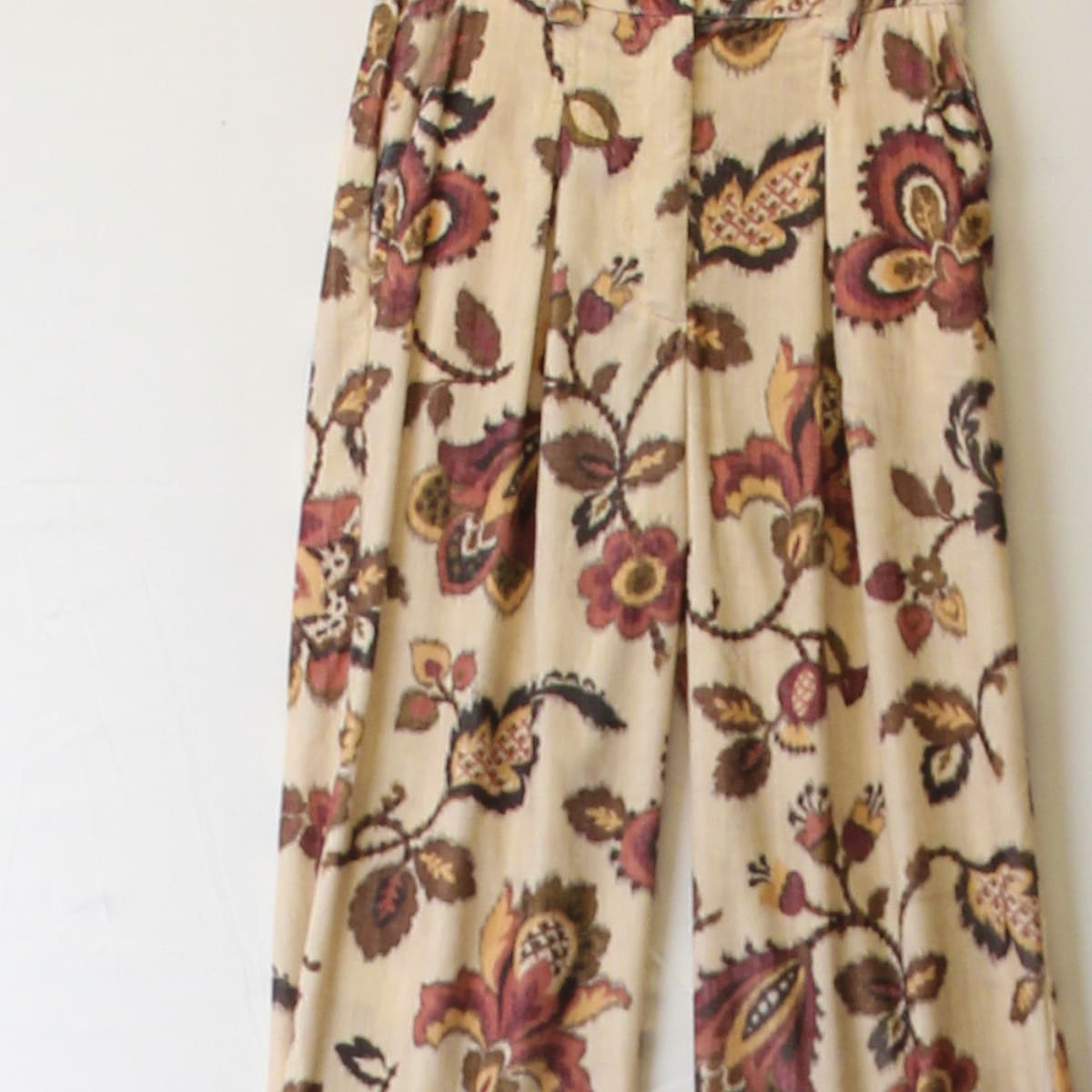 Voir photo 3 de Sezane - pantalon en coton - taille 34 Sezane - pantalon en coton - taille 34 Très bon état reconditionné photo 3