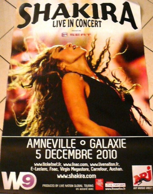 Shakira - 80x120 cm - AFFICHE / POSTER État correct N/A reconditionné disponible sur Fnac