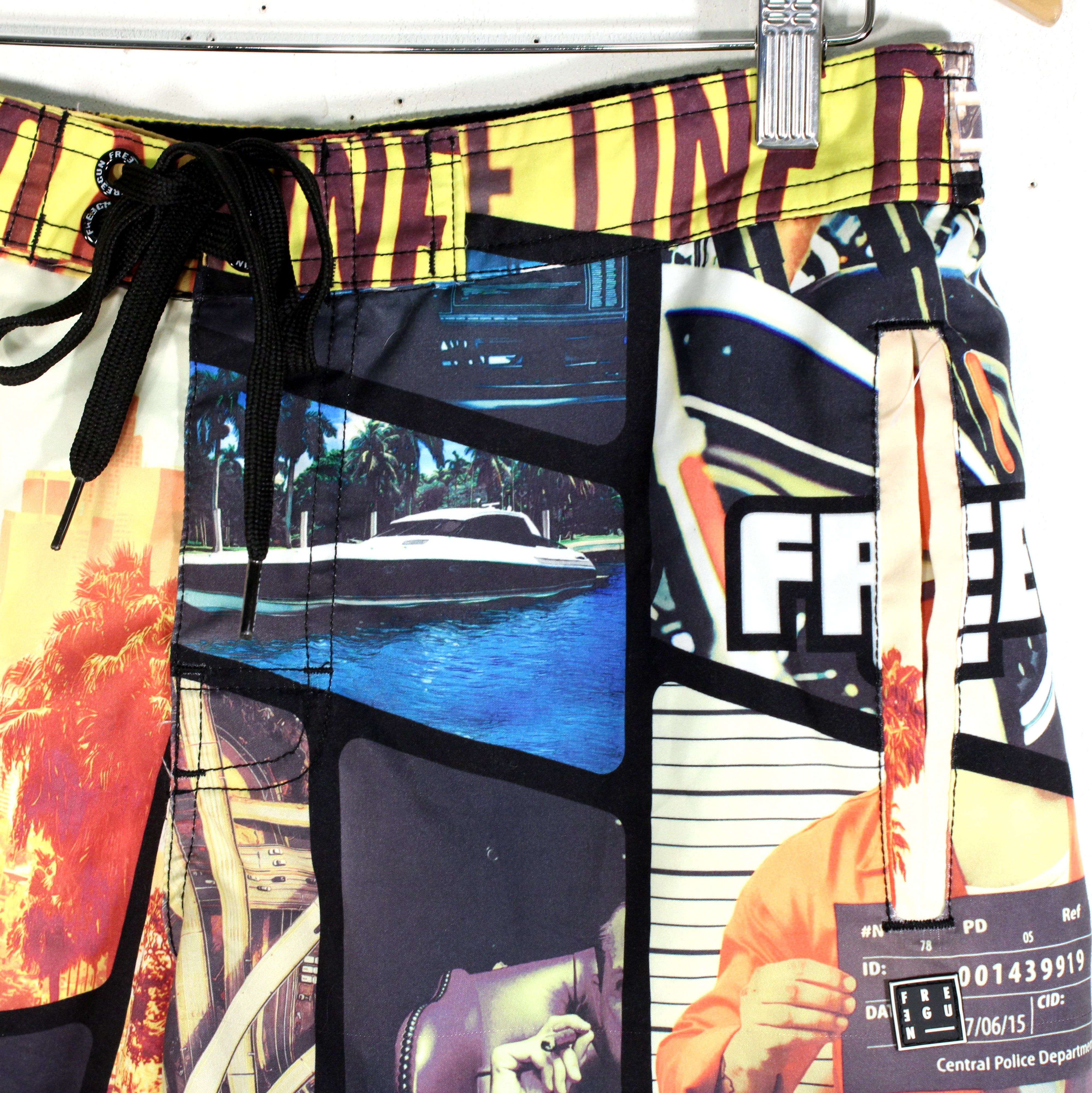 Voir photo 2 de Short De Bain Homme Noir & Jaune FREEGUN Taille S Short De Bain Homme Noir & Jaune FREEGUN Taille S Parfait état reconditionné photo 2
