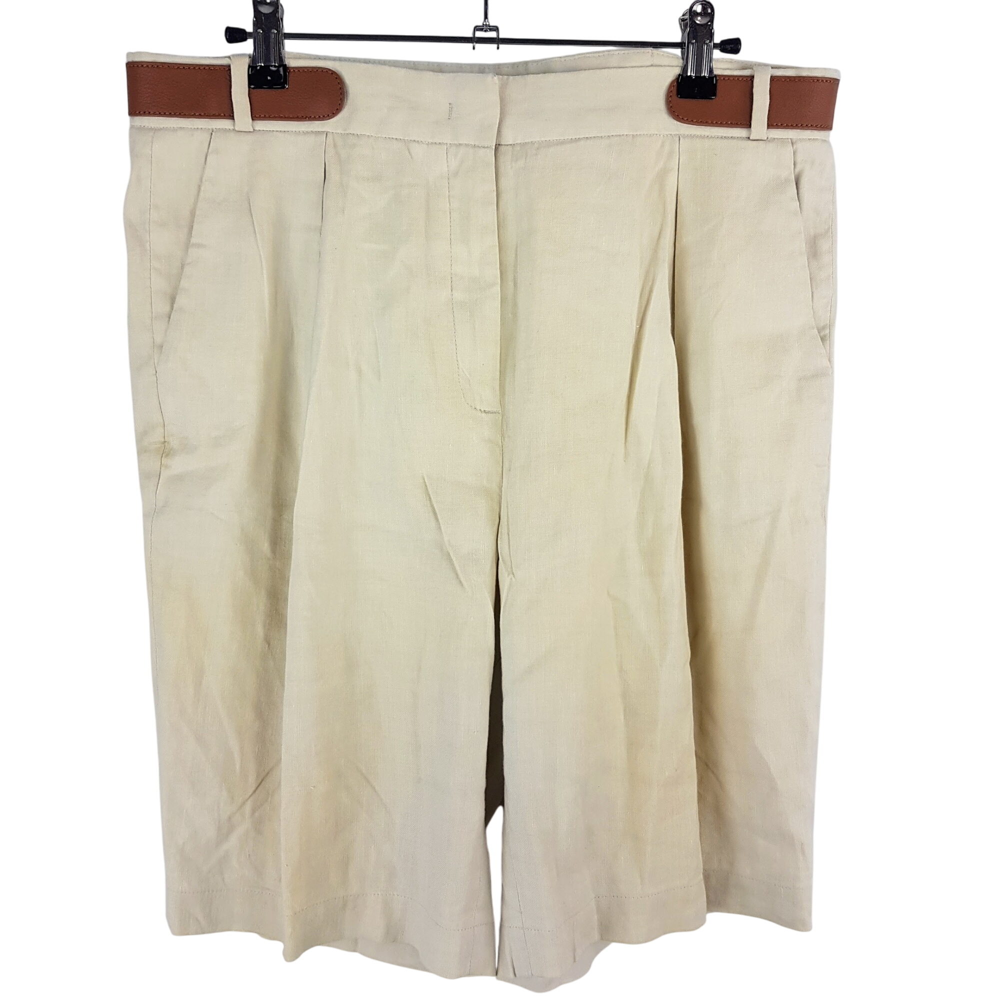 Short en Lin - FABIANA FILIPPI - 40 Très bon état - 129,00 € Short en Lin - FABIANA FILIPPI - 40 Très bon état reconditionné disponible sur Label Emmaüs