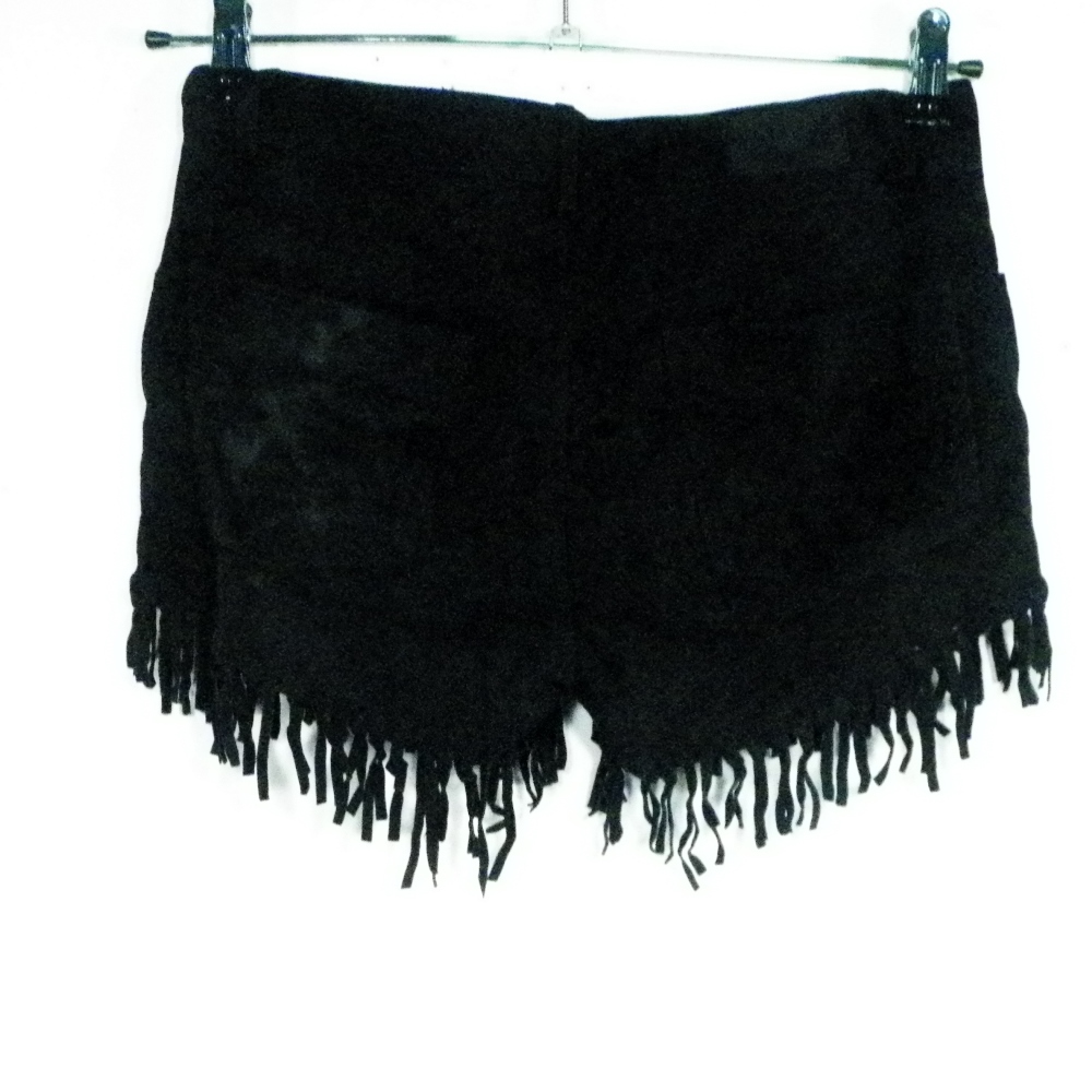 Voir photo 2 de Short Femme En Cuir Noir REIKO Taille M Short Femme En Cuir Noir REIKO Taille M Bon état reconditionné photo 2