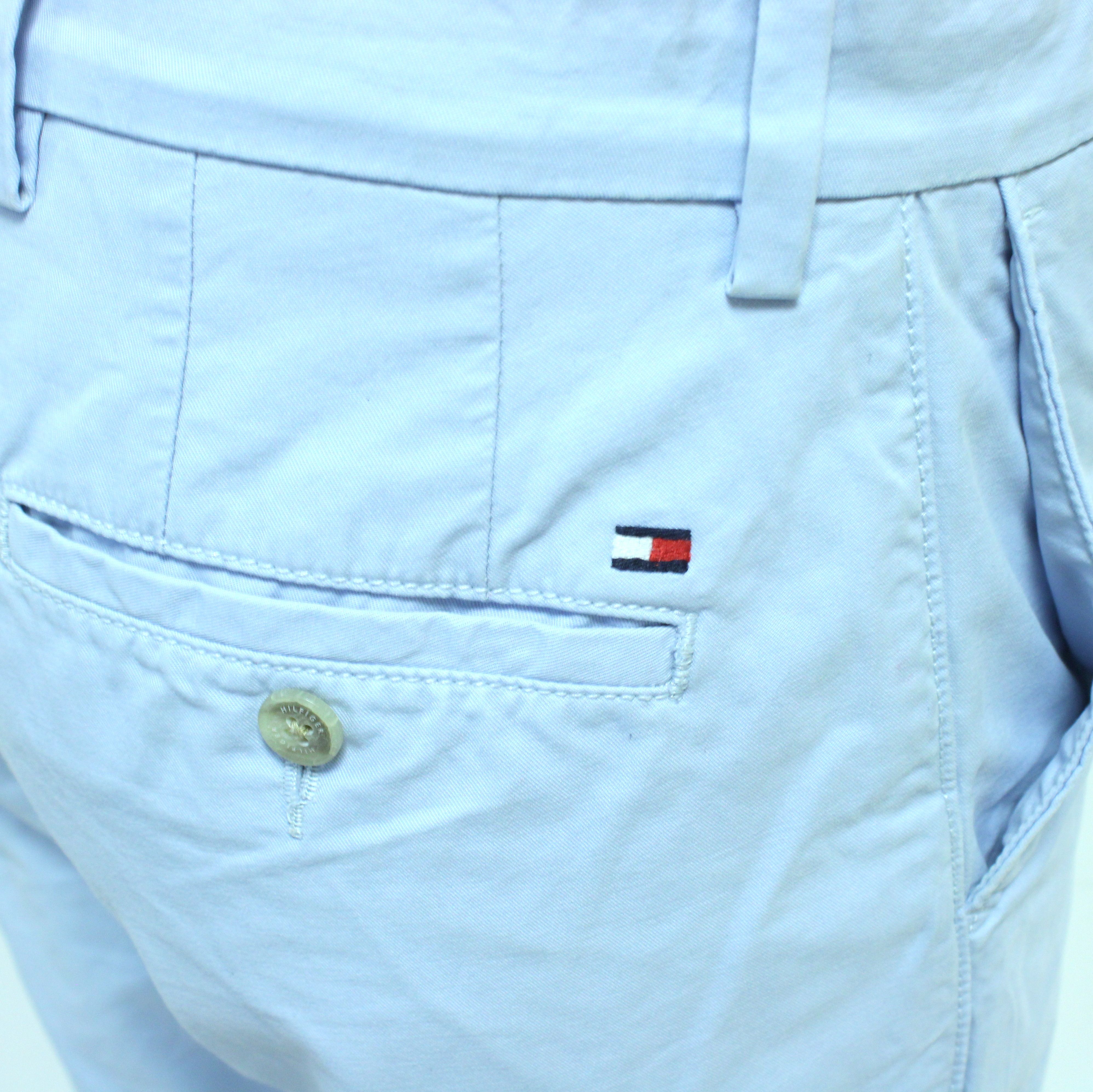 Voir photo 5 de Short Homme Bleu Pastel TOMMY HILFIGER Taille 38 Short Homme Bleu Pastel TOMMY HILFIGER Taille 38 Parfait état reconditionné photo 5