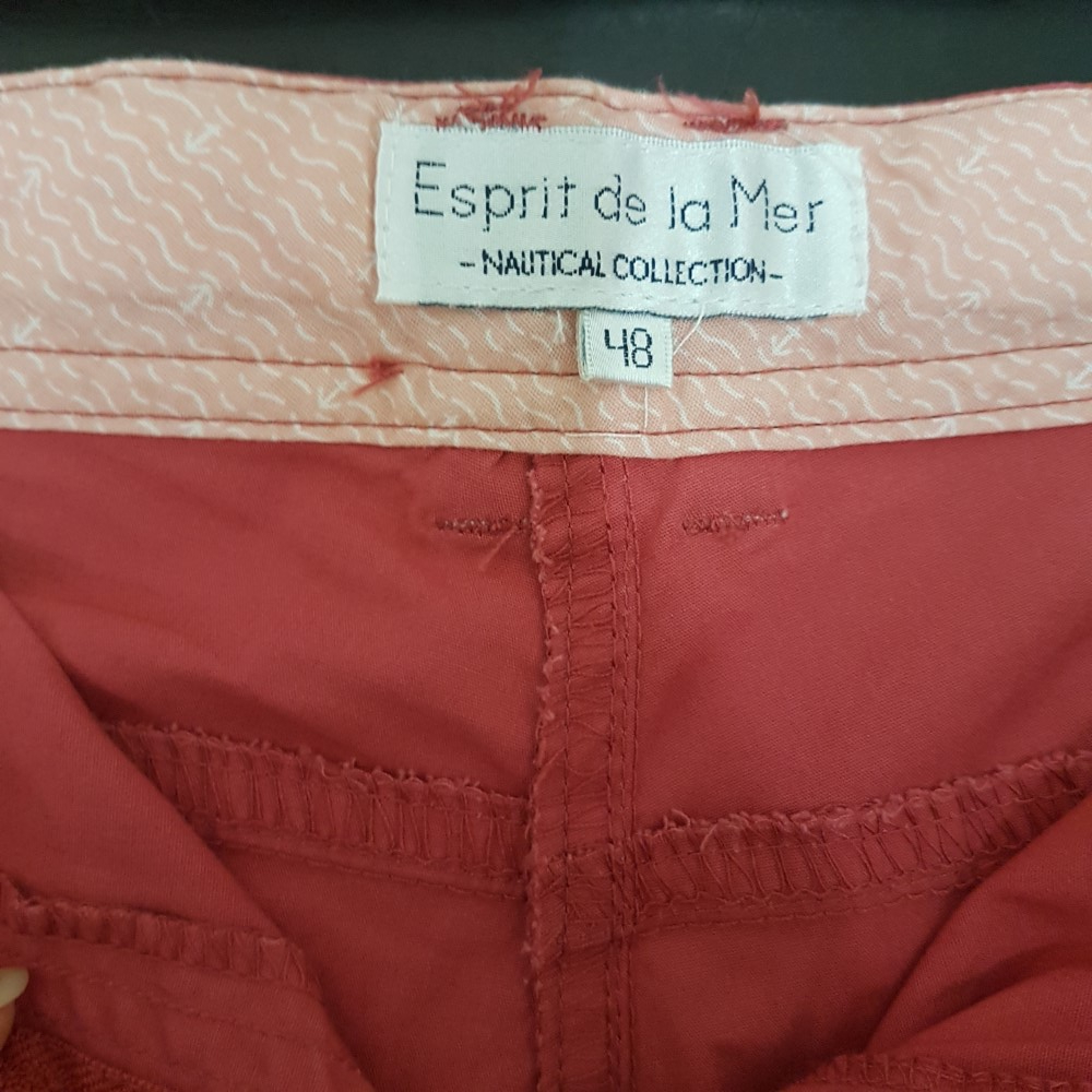 Voir photo 10 de Short rouge framboise - ESPRIT DE LA MER - Taille 48 Short rouge framboise - ESPRIT DE LA MER - Taille 48 Très bon état reconditionné photo 10