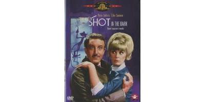 SHOT IN THE DARK-L INSPECTEUR S EMMELE-BILINGUE État correct reconditionné disponible sur Fnac