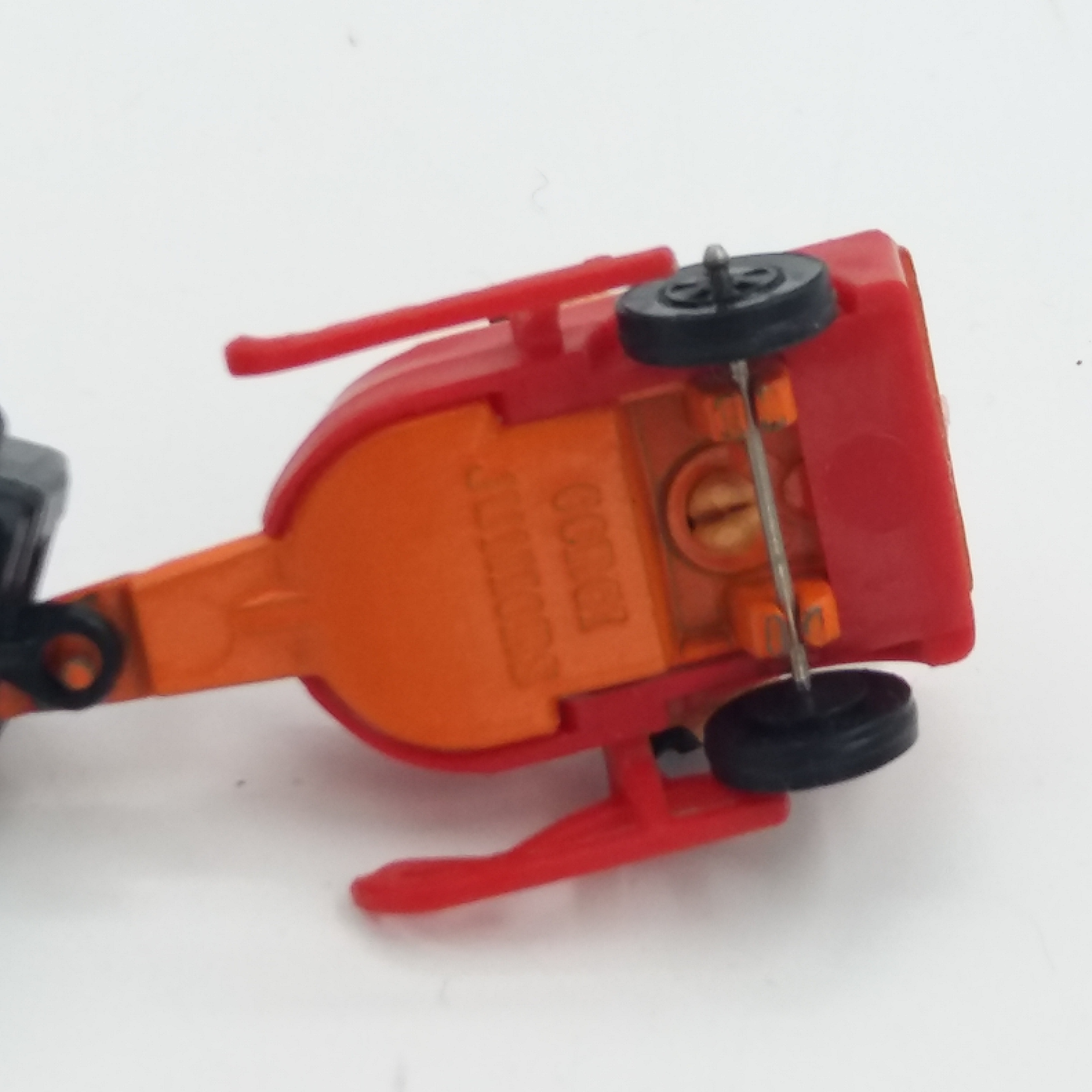 Voir photo 5 de Ski daddler snowmodil and trailer. Corgi Juniors Whizzwheels orange 1978 Grande Bretagne. Ski daddler snowmodil and trailer. Corgi Juniors Whizzwheels orange 1978 Grande Bretagne. Bon état reconditionné photo 5