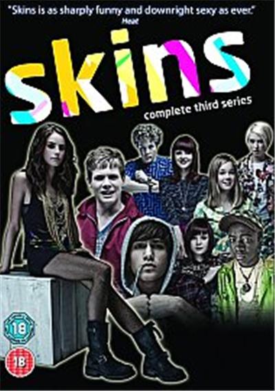 Skins - Series 3 - Complete État correct reconditionné disponible sur Fnac