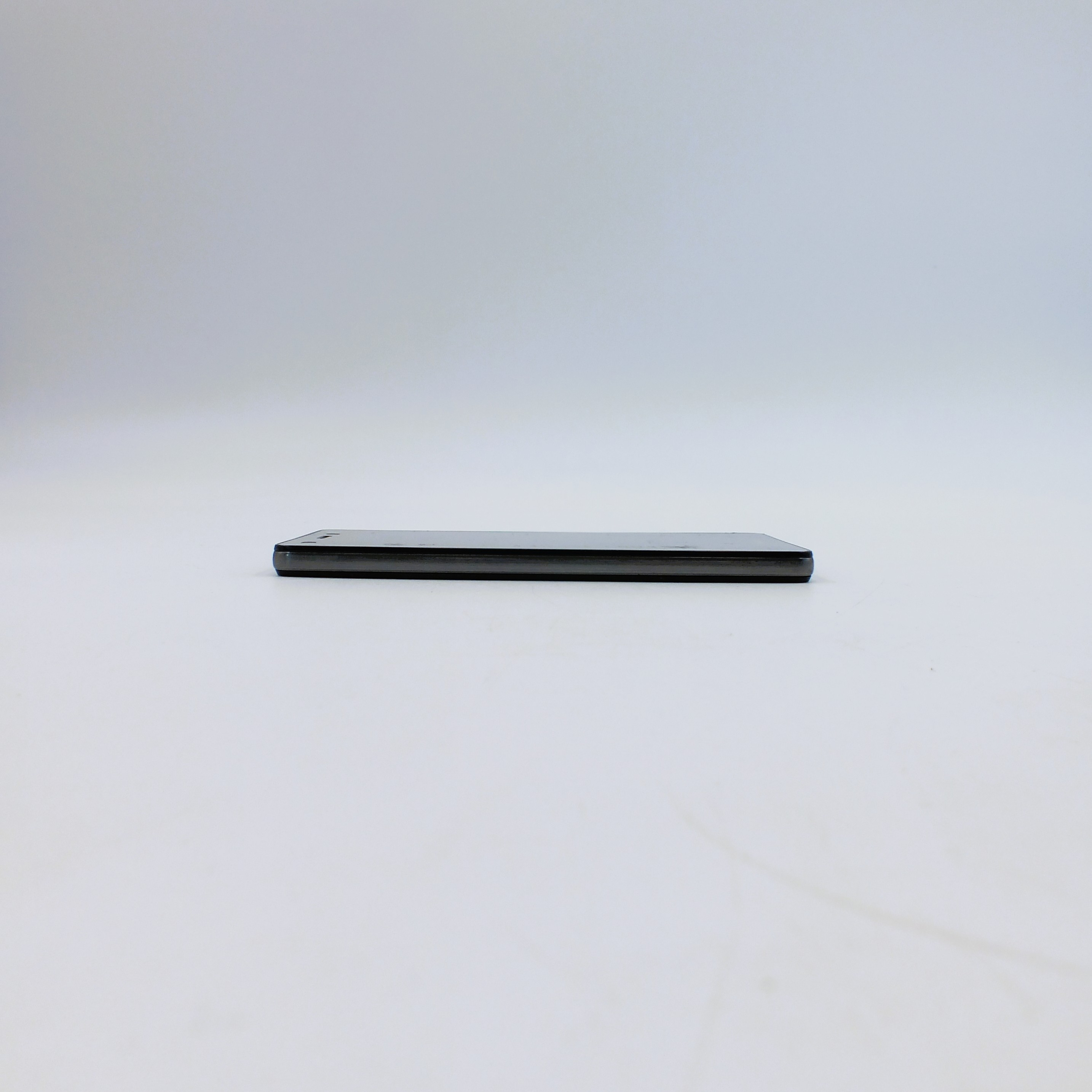 Voir photo 7 de Smartphone Huawei P8 Lite (ALE-L21) Smartphone Huawei P8 Lite (ALE-L21) Bon état reconditionné photo 7