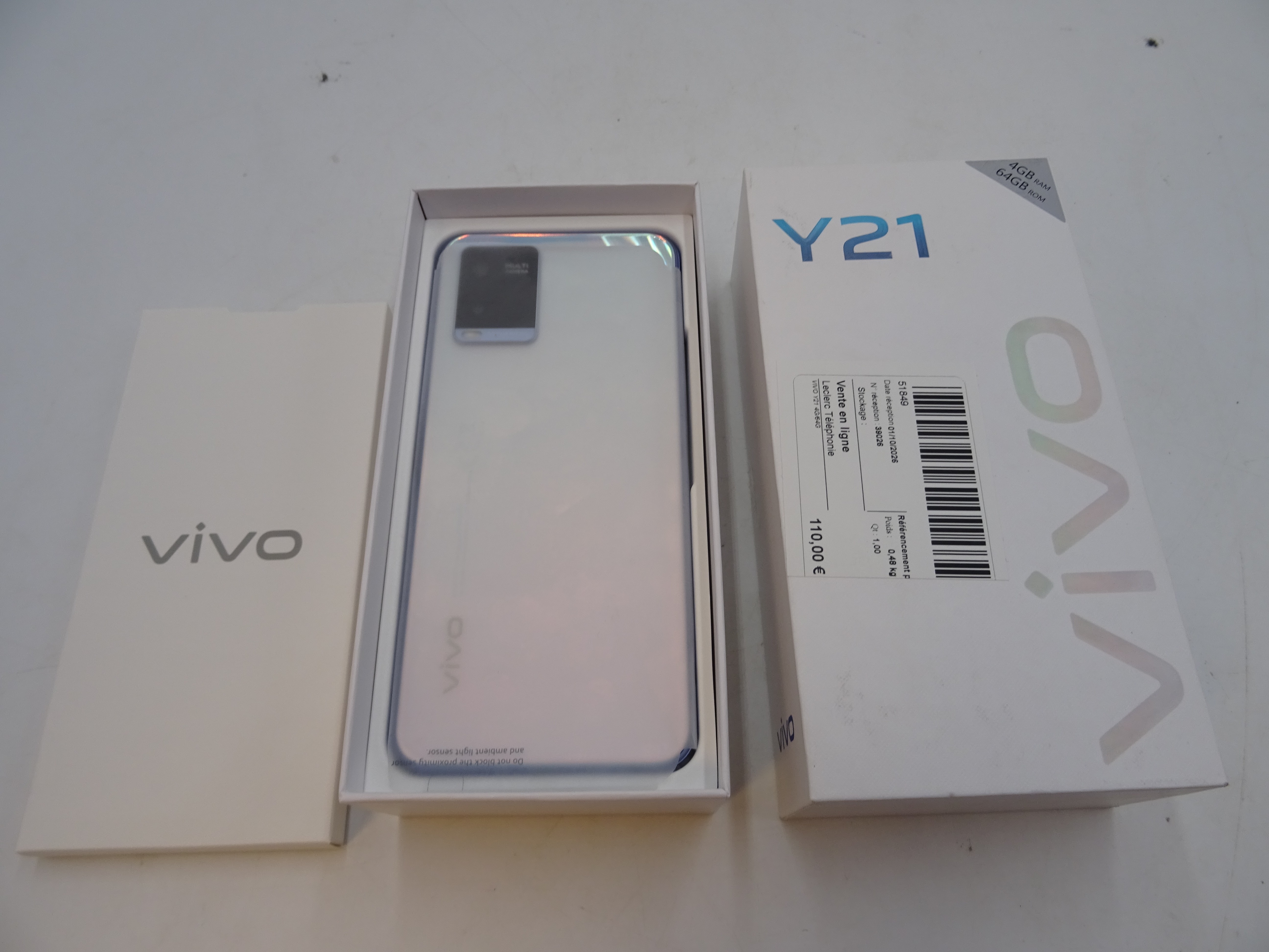 Voir photo 2 de Smartphone Vivo y21 d'occasion. Smartphone Vivo y21 d'occasion. Très bon état reconditionné photo 2