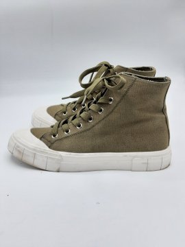 Sneakers TEXTO kaki de seconde main - 30,00 € Sneakers TEXTO kaki de seconde main reconditionné disponible sur Claquettes Market