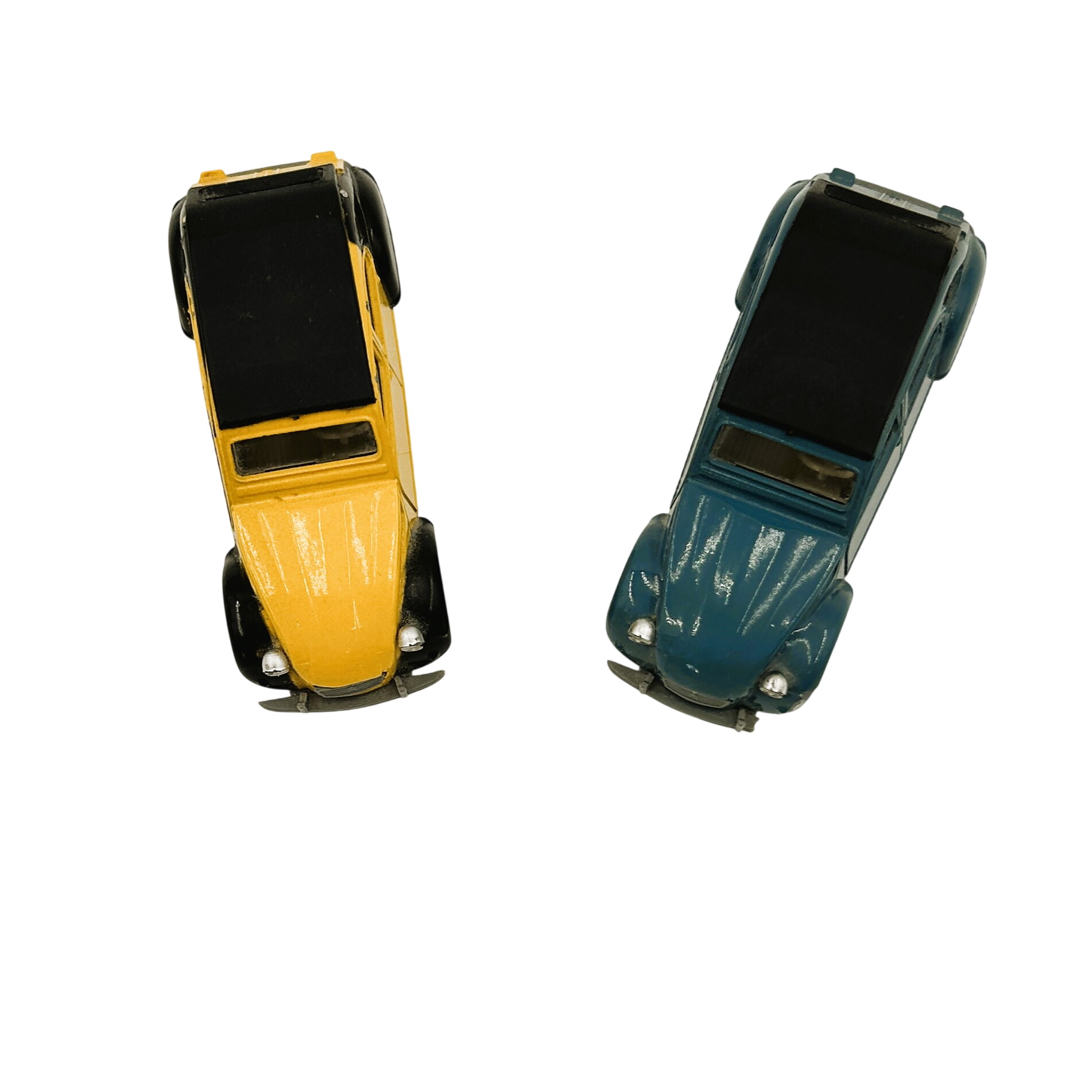 Acheter Solido 2CV jaune + 2CV bleue 1/48 État correct - 12,00 € Solido 2CV jaune + 2CV bleue 1/48 État correct reconditionné disponible sur Label Emmaüs