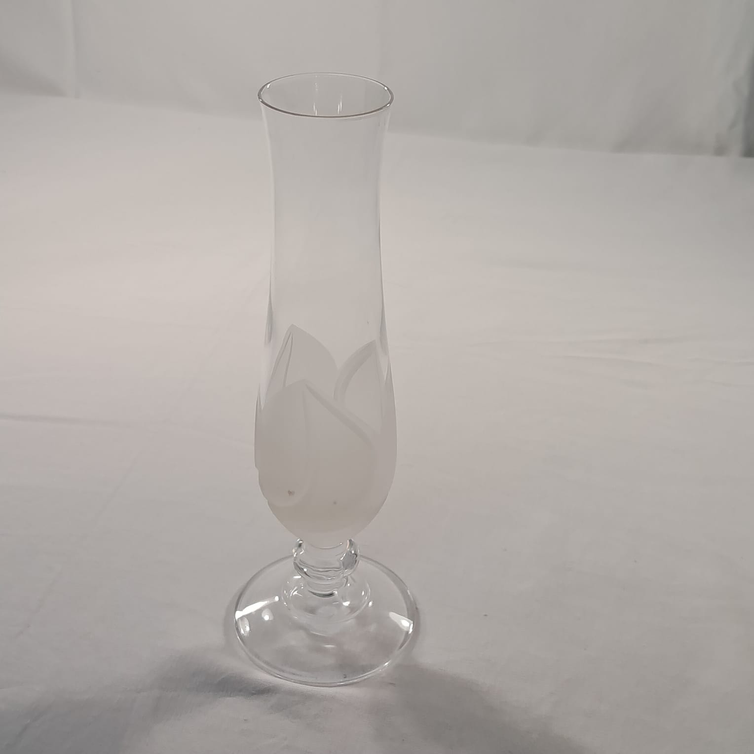 Voir photo 4 de Soliflore en Cristal – Vase Élégant – Très bon état Soliflore en Cristal – Vase Élégant – Très bon état Très bon état reconditionné photo 4