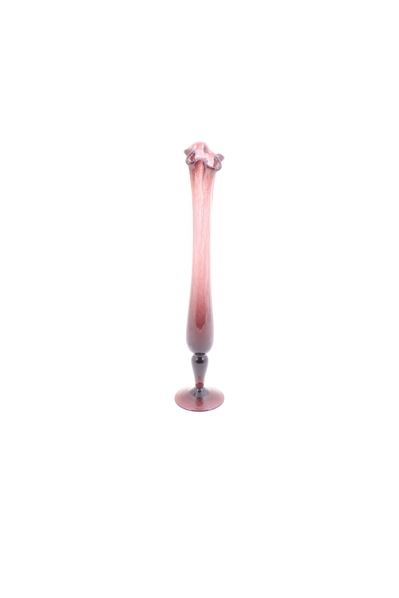 Soliflore / vase en verre soufflé Bon état - 28,00 € Soliflore / vase en verre soufflé Bon état reconditionné disponible sur Label Emmaüs
