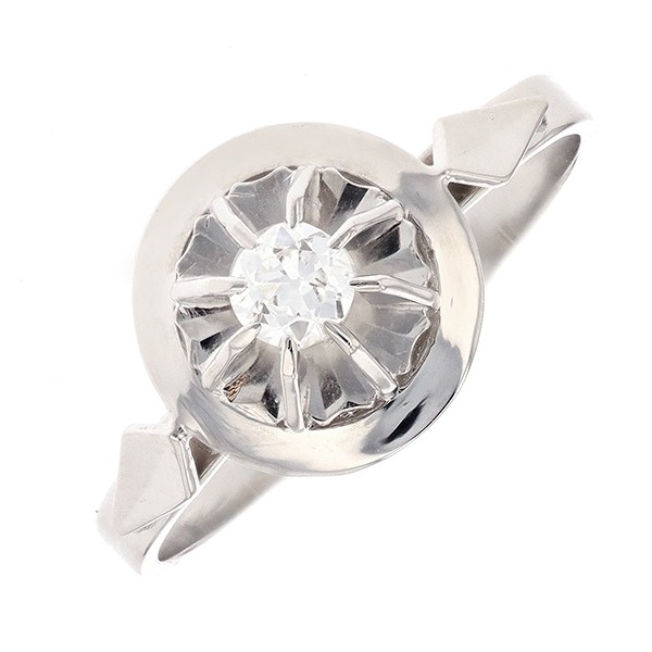 Solitaire vintage Bon état - 640,00 € Solitaire vintage Bon état reconditionné disponible sur Gemme Les Bijoux