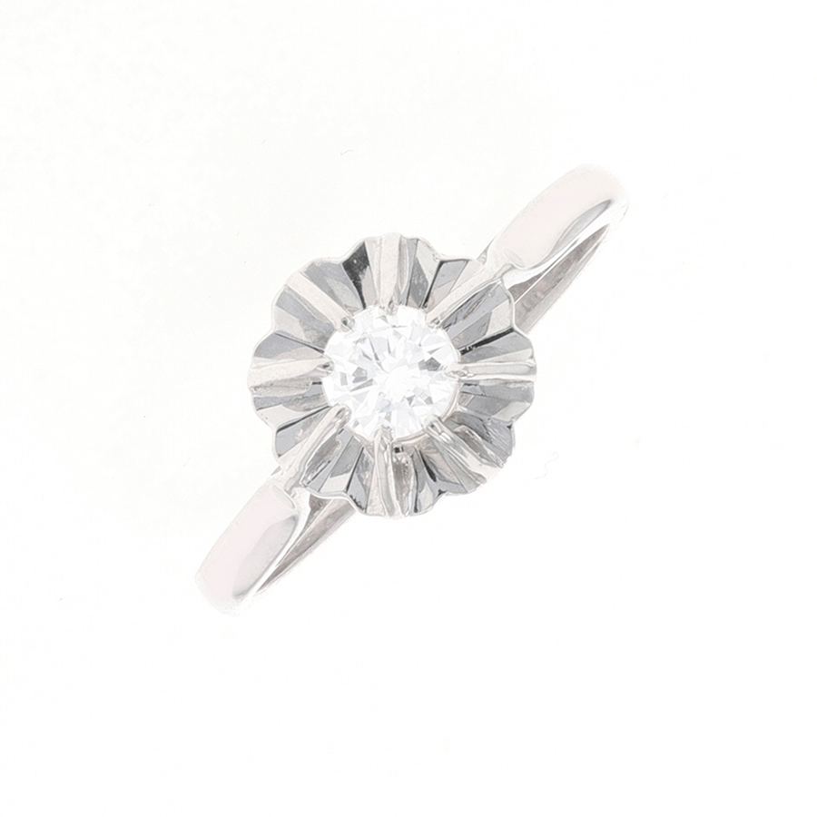 Solitaire vintage Parfait état - 695,00 € Solitaire vintage Parfait état reconditionné disponible sur Gemme Les Bijoux