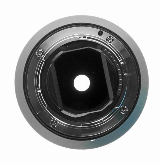 Voir photo 3 de Sony 35mm 1:1.4 FE GM (SEL-35F14GM) noir - comme neuf | Dero Sony 35mm 1:1.4 FE GM (SEL-35F14GM) noir - comme neuf Reconditionné Sony reconditionné photo 3 | Dero
