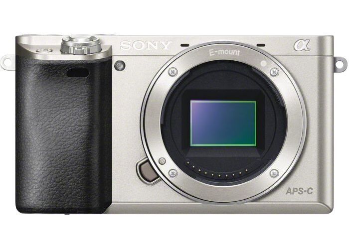 Sony Alpha 6000 AF E 16-50mm 3.5-5.6 OSS PZ Argenté Bon état Sony reconditionné disponible sur Refurbed | Dero