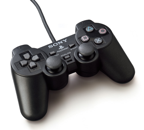 Sony manette analogique vibrante noire pour PlayStation 2 État correct Sony reconditionné disponible sur Fnac