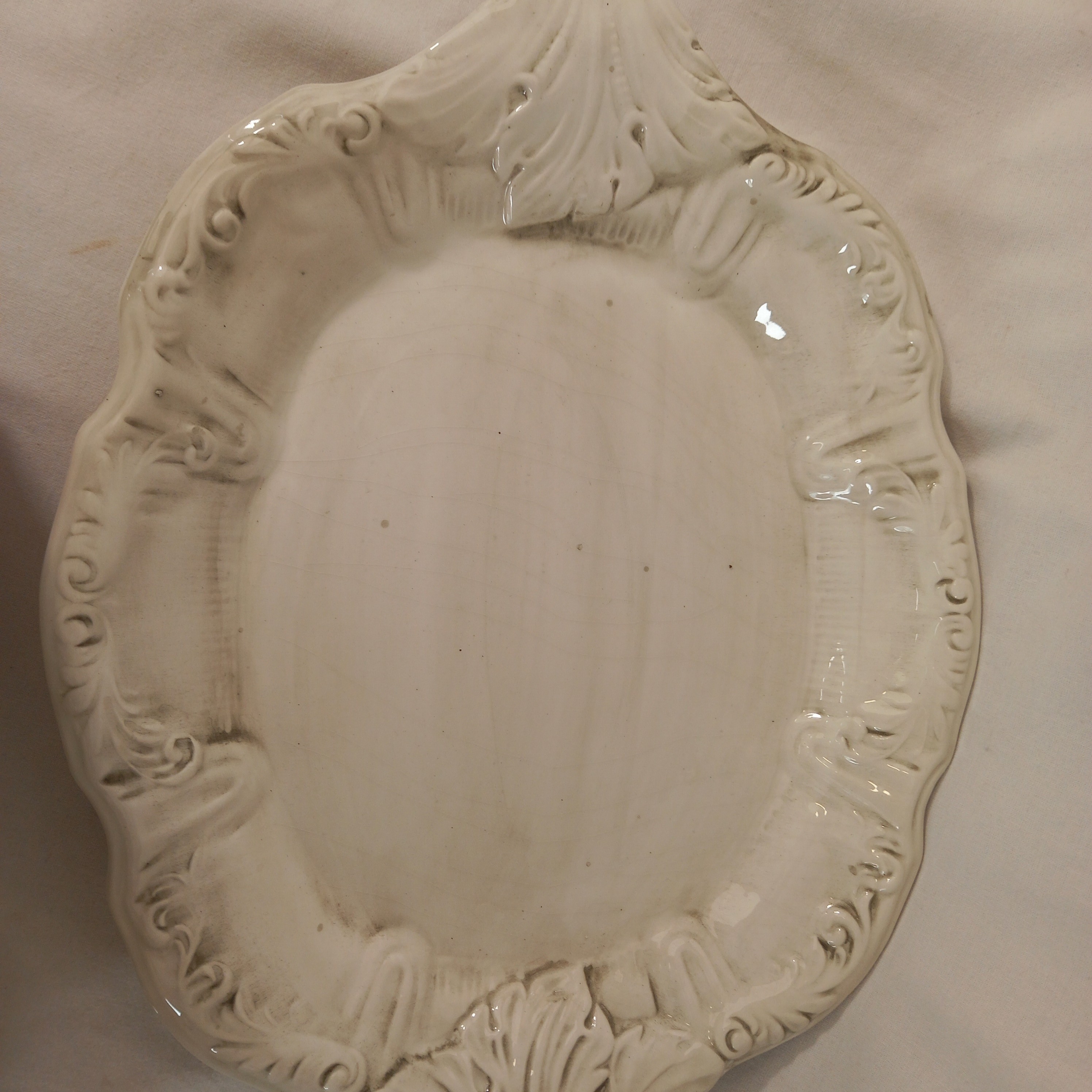 Voir photo 7 de Soupière décorative avec plateau (dormant), décorée main, en porcelaine et faience, estampillée "Made in Italy" Soupière décorative avec plateau (dormant), décorée main, en porcelaine et faience, estampillée "Made in Italy" Bon état reconditionné photo 7