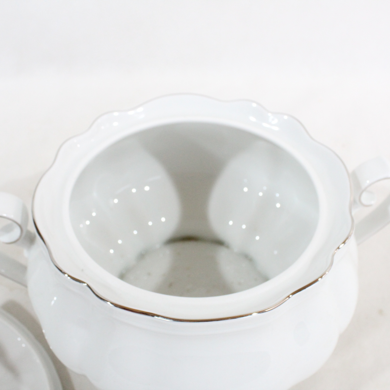 Voir photo 2 de Soupière en porcelaine de Bavière Soupière en porcelaine de Bavière Bon état reconditionné photo 2
