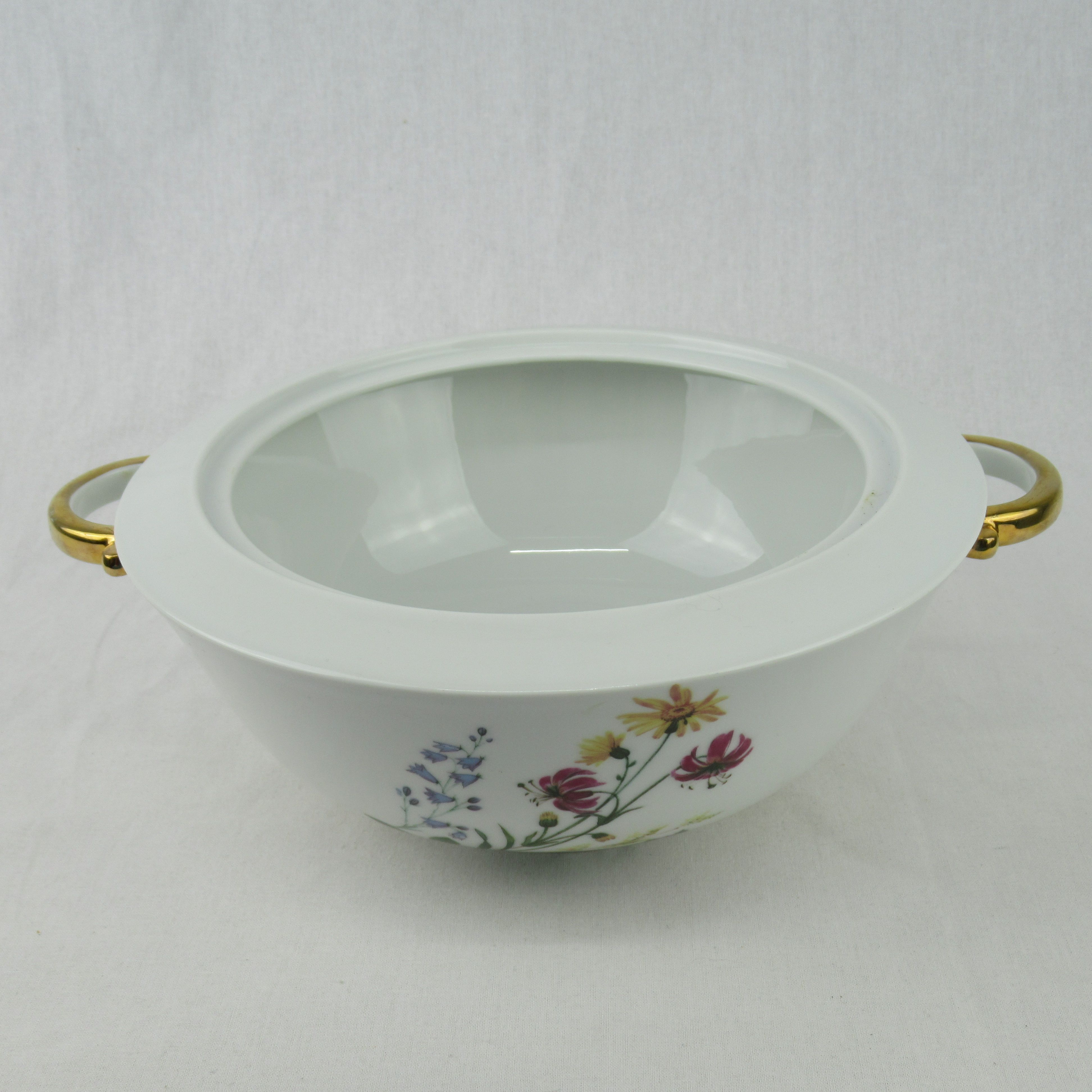 Voir photo 6 de Soupière en porcelaine de Limoges A. Vignaud motif floral Soupière en porcelaine de Limoges A. Vignaud motif floral Bon état reconditionné photo 6