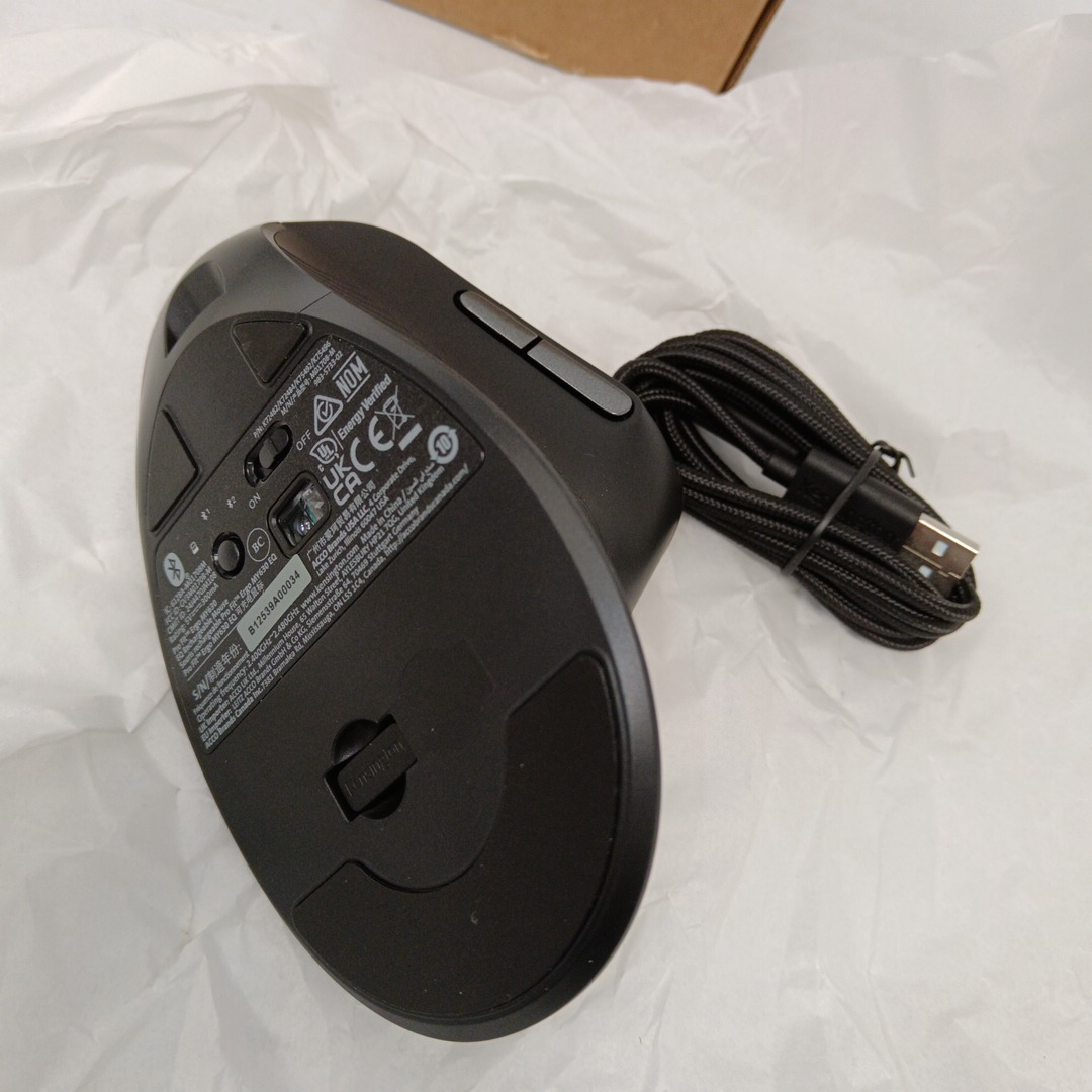 Voir photo 2 de Souris rechargeable Pro Fit™ Ergo MY630 EQ Souris rechargeable Pro Fit™ Ergo MY630 EQ Parfait état reconditionné photo 2