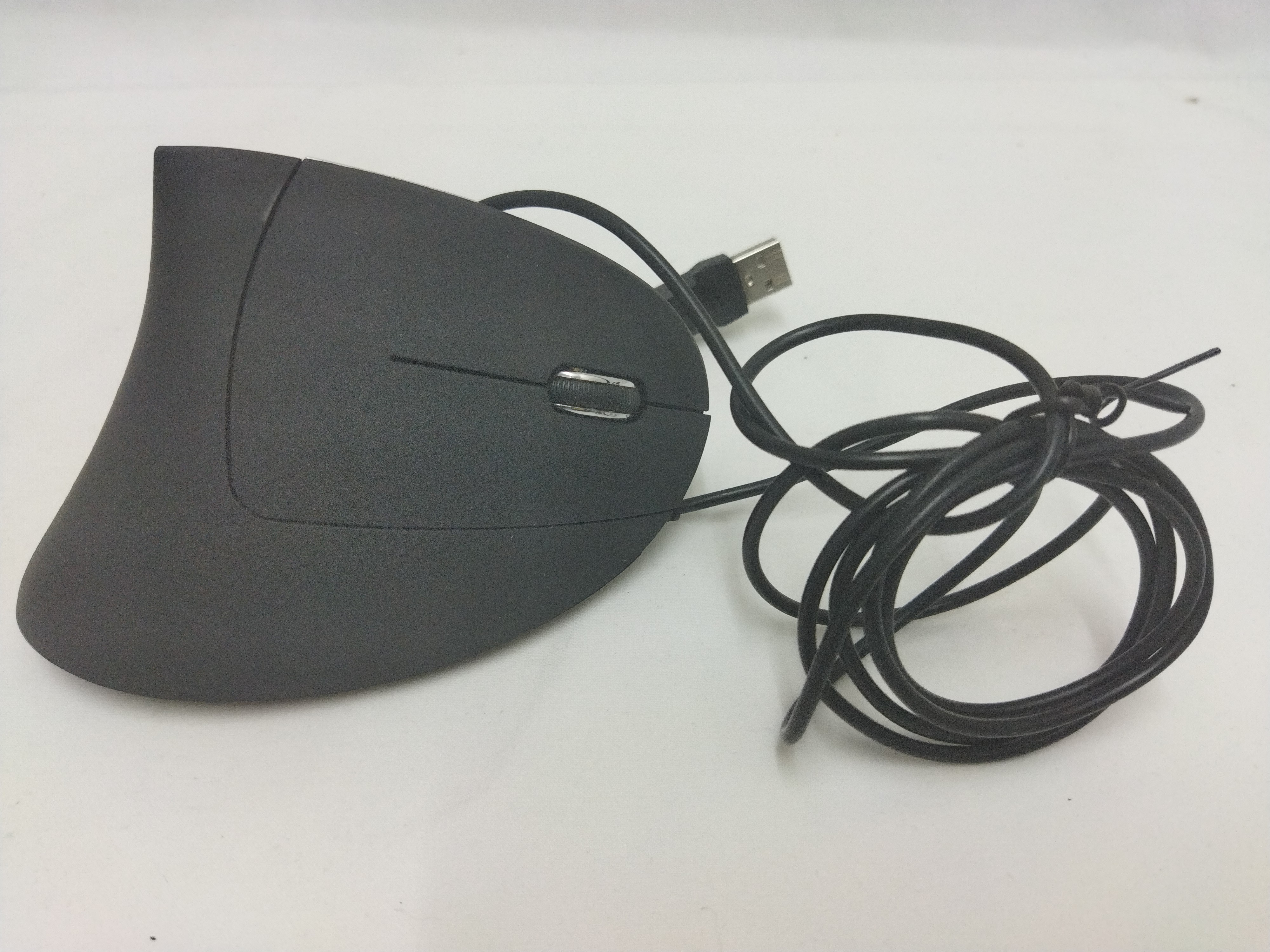 Voir photo 4 de Souris verticale USB ergonomique en très bon état Souris verticale USB ergonomique en très bon état très bon état reconditionné photo 4